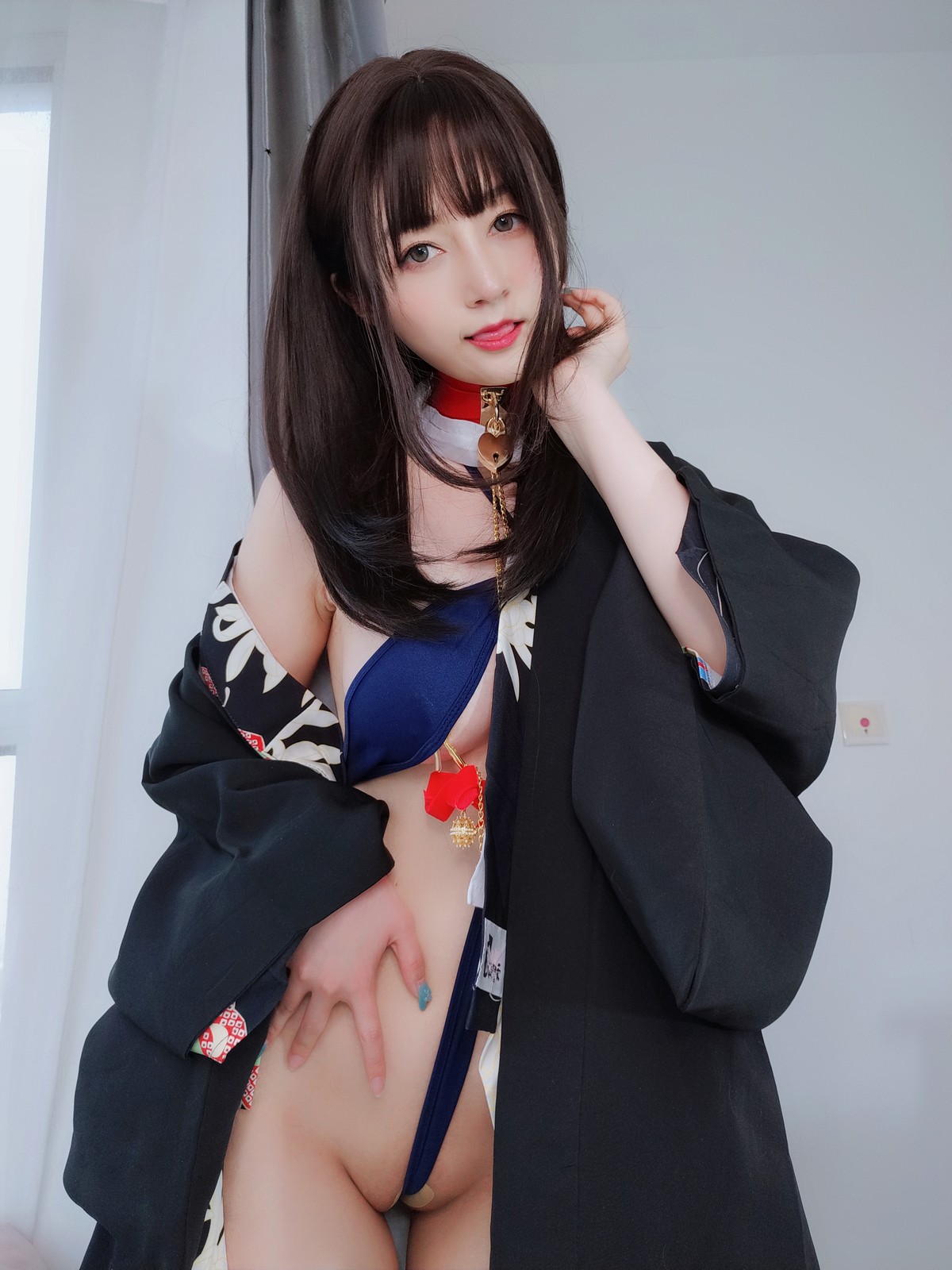 xgyw.top_Coser小姐姐白银和服下的秘密主题私房性感和服半撩露情趣内裤撩人诱惑写真64P