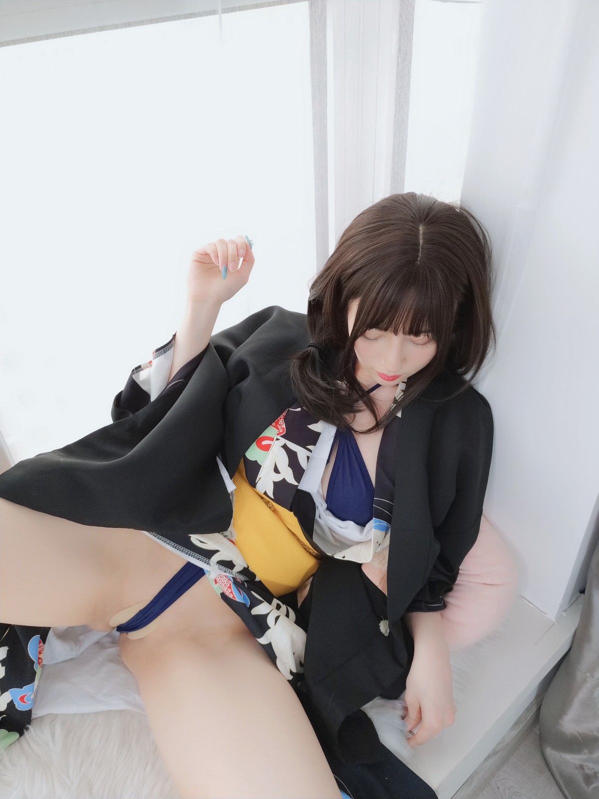 xgyw.top_Coser小姐姐白银和服下的秘密主题私房性感和服半撩露情趣内裤撩人诱惑写真64P