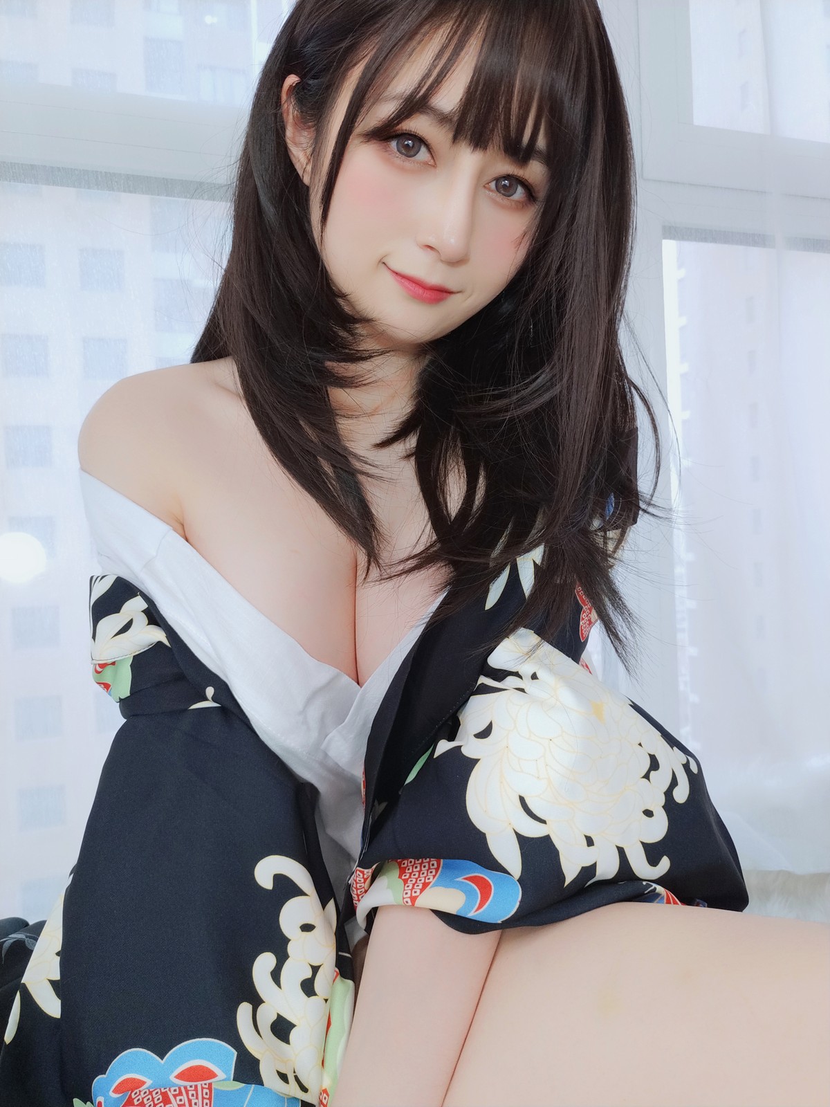 xgyw.top_Coser小姐姐白银和服下的秘密主题私房性感和服半撩露情趣内裤撩人诱惑写真64P