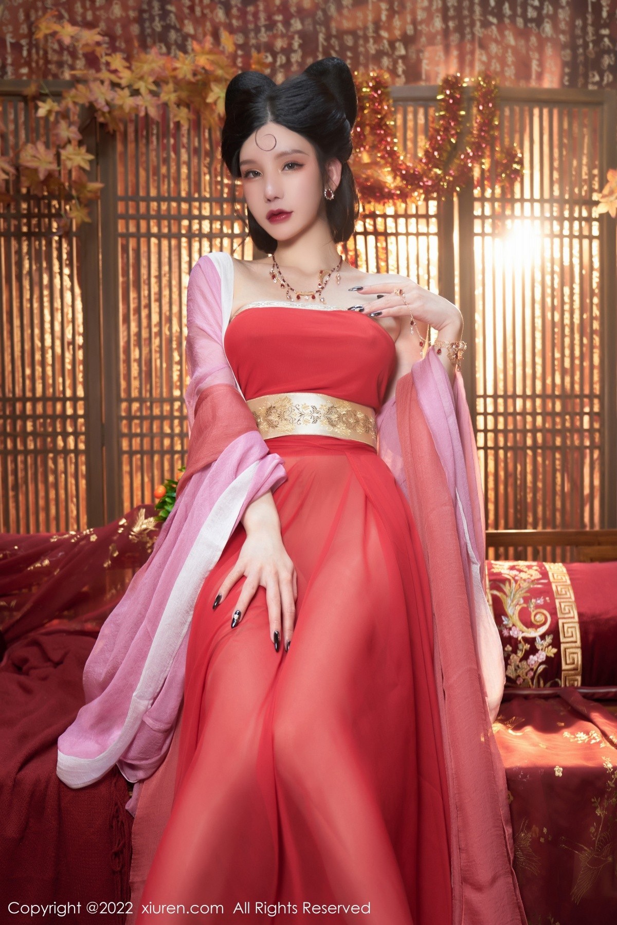 xgyw.top_XiuRen第4575期_女神周于希Sally三亚旅拍妲己角色扮演古装服饰性感迷人写真74P