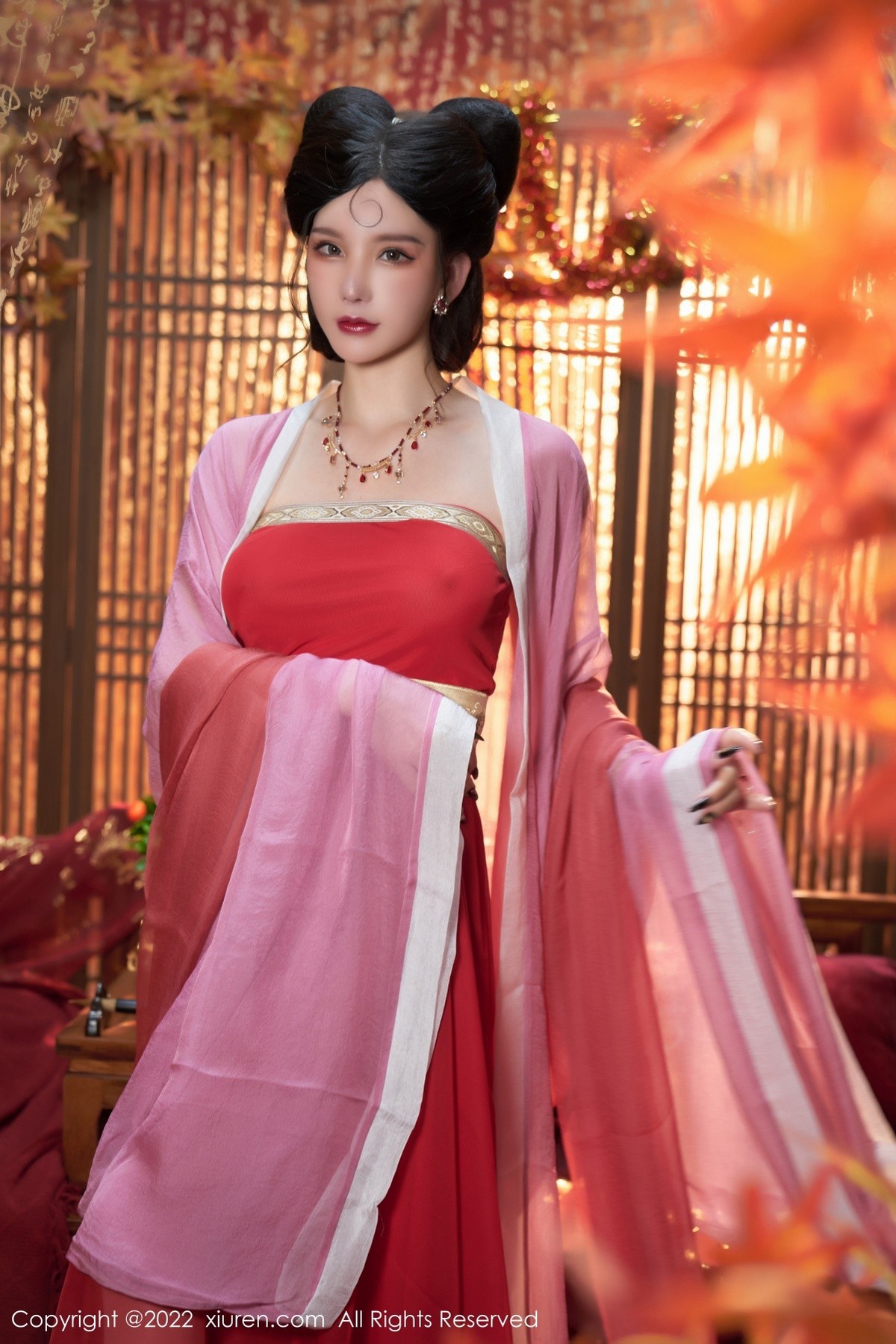 xgyw.top_XiuRen第4575期_女神周于希Sally三亚旅拍妲己角色扮演古装服饰性感迷人写真74P