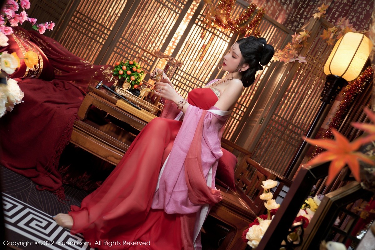 xgyw.top_XiuRen第4575期_女神周于希Sally三亚旅拍妲己角色扮演古装服饰性感迷人写真74P