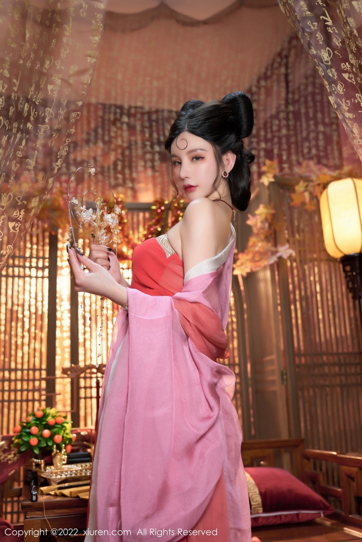 xgyw.top_XiuRen第4575期_女神周于希Sally三亚旅拍妲己角色扮演古装服饰性感迷人写真74P