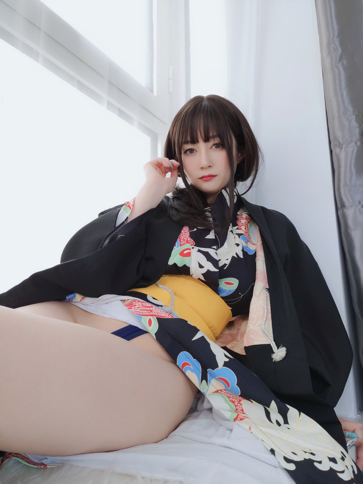 xgyw.top_Coser小姐姐白银和服下的秘密主题私房性感和服半撩露情趣内裤撩人诱惑写真64P
