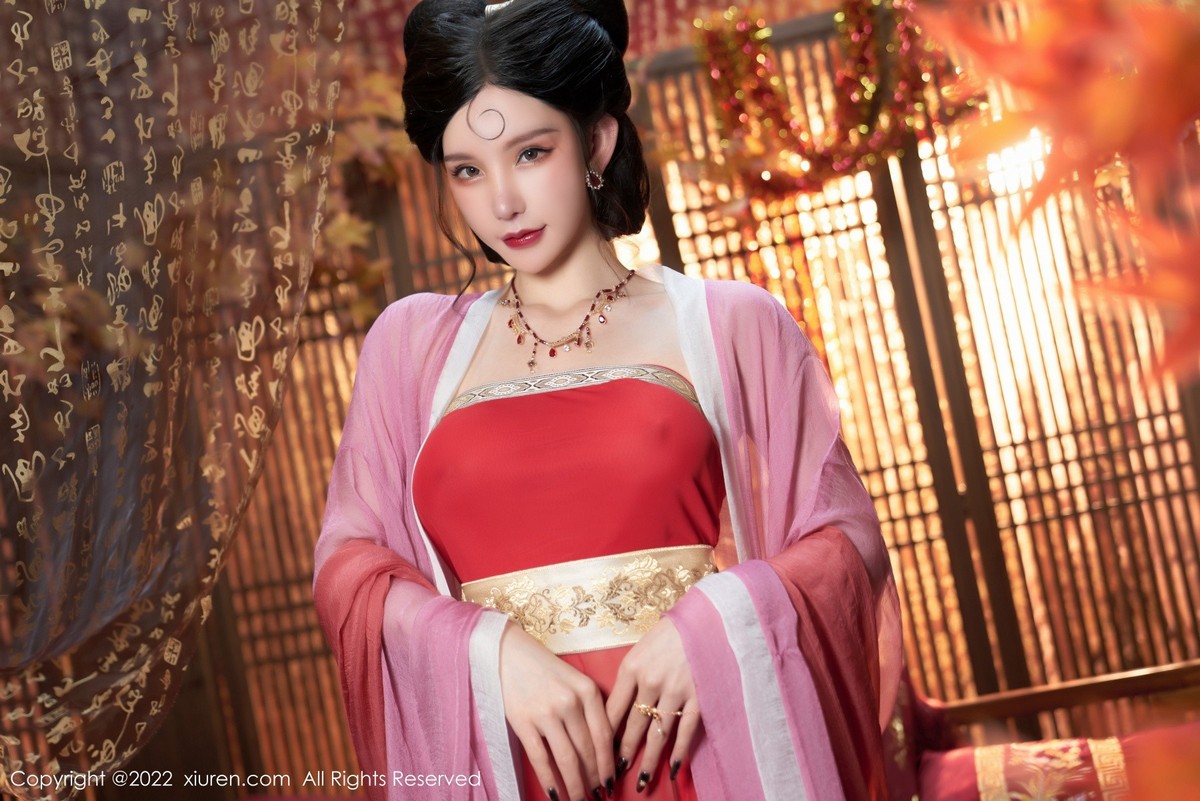 xgyw.top_XiuRen第4575期_女神周于希Sally三亚旅拍妲己角色扮演古装服饰性感迷人写真74P