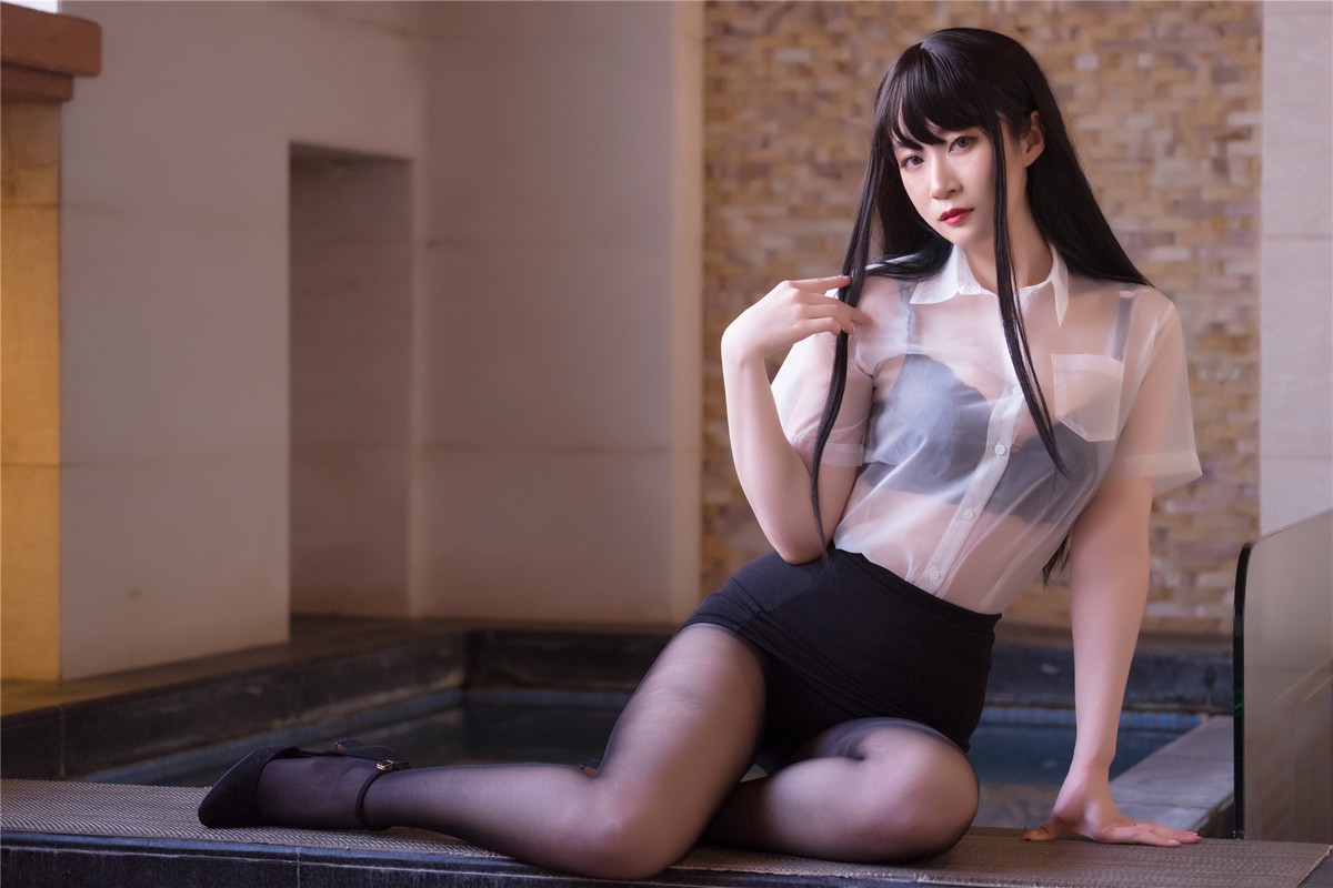 xgyw.top_Coser小姐姐白银＆摇摇乐性感姐妹花主题私房性感丝袜系列秀翘臀撩人诱惑写真125P