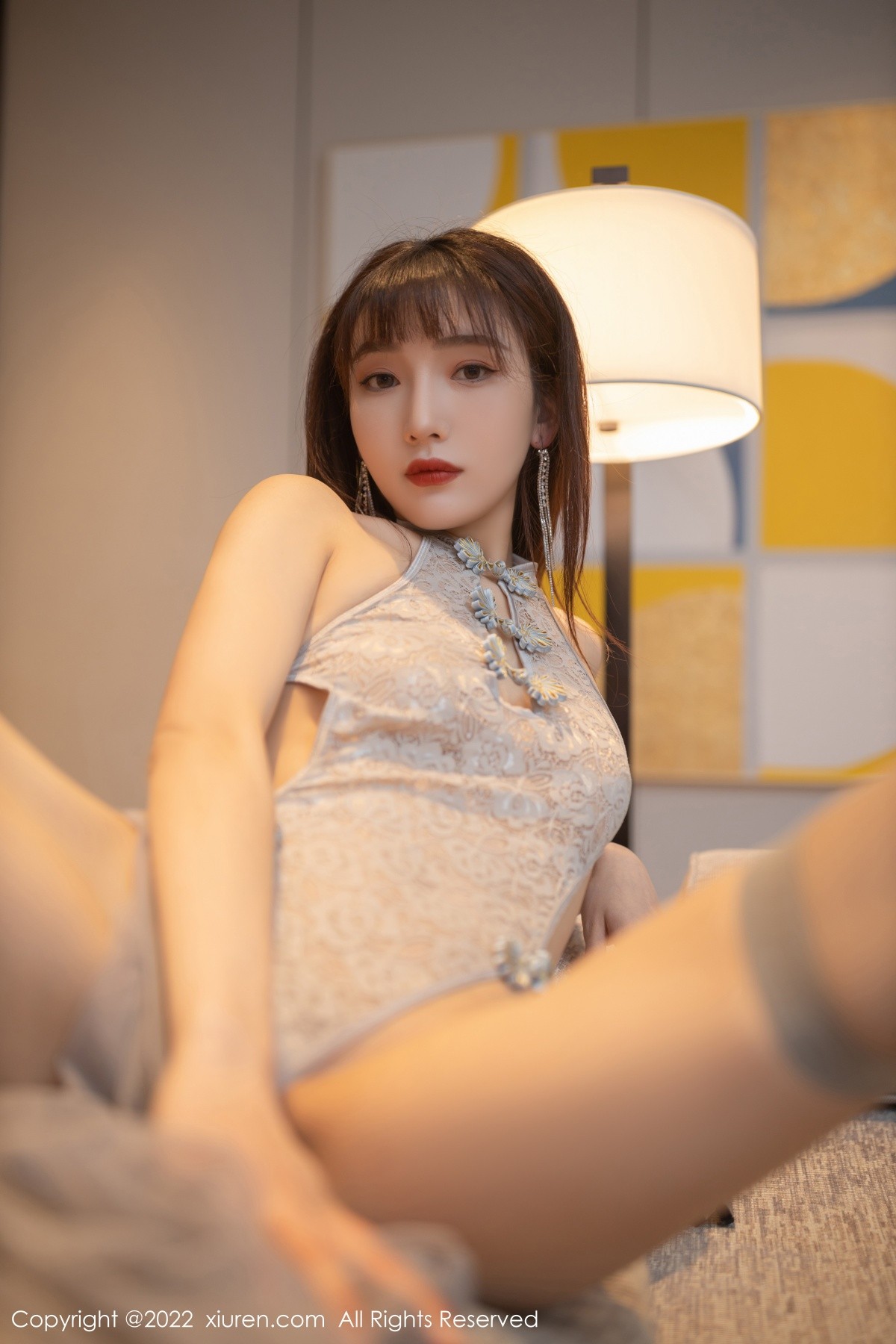 xgyw.top_XiuRen第4592期_模特陆萱萱室内场景性感薄纱长裙配诱人灰色丝袜完美诱惑写真78P