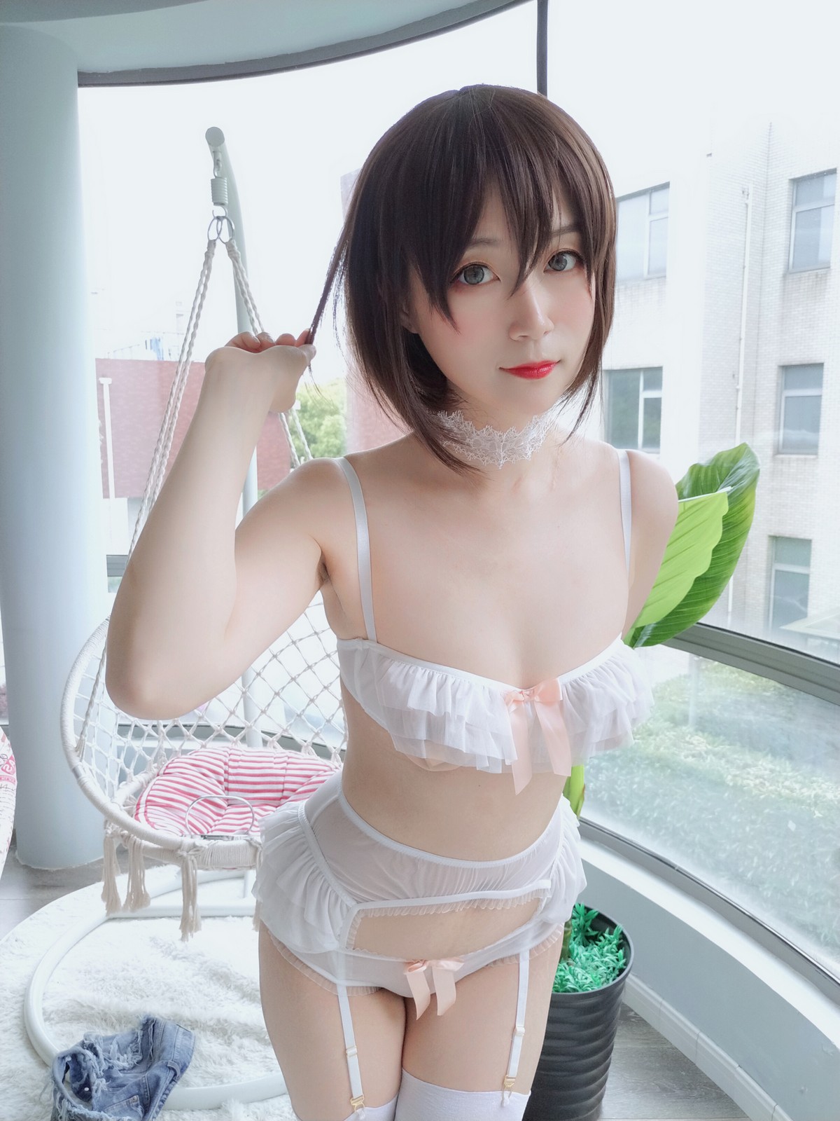 xgyw.top_Coser小姐姐白银不后悔主题私房性感白色内衣配白丝吊袜秀完美身材诱惑写真30P