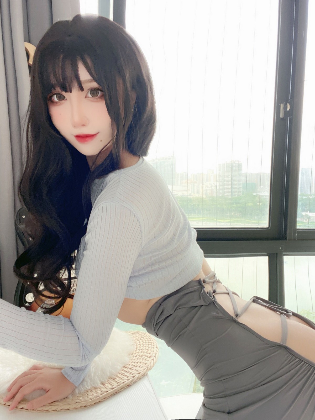 xgyw.top_动漫博主九曲Jean吉他妹妹主题私房性感针织毛衣半撩真空露豪乳半球诱惑写真40P