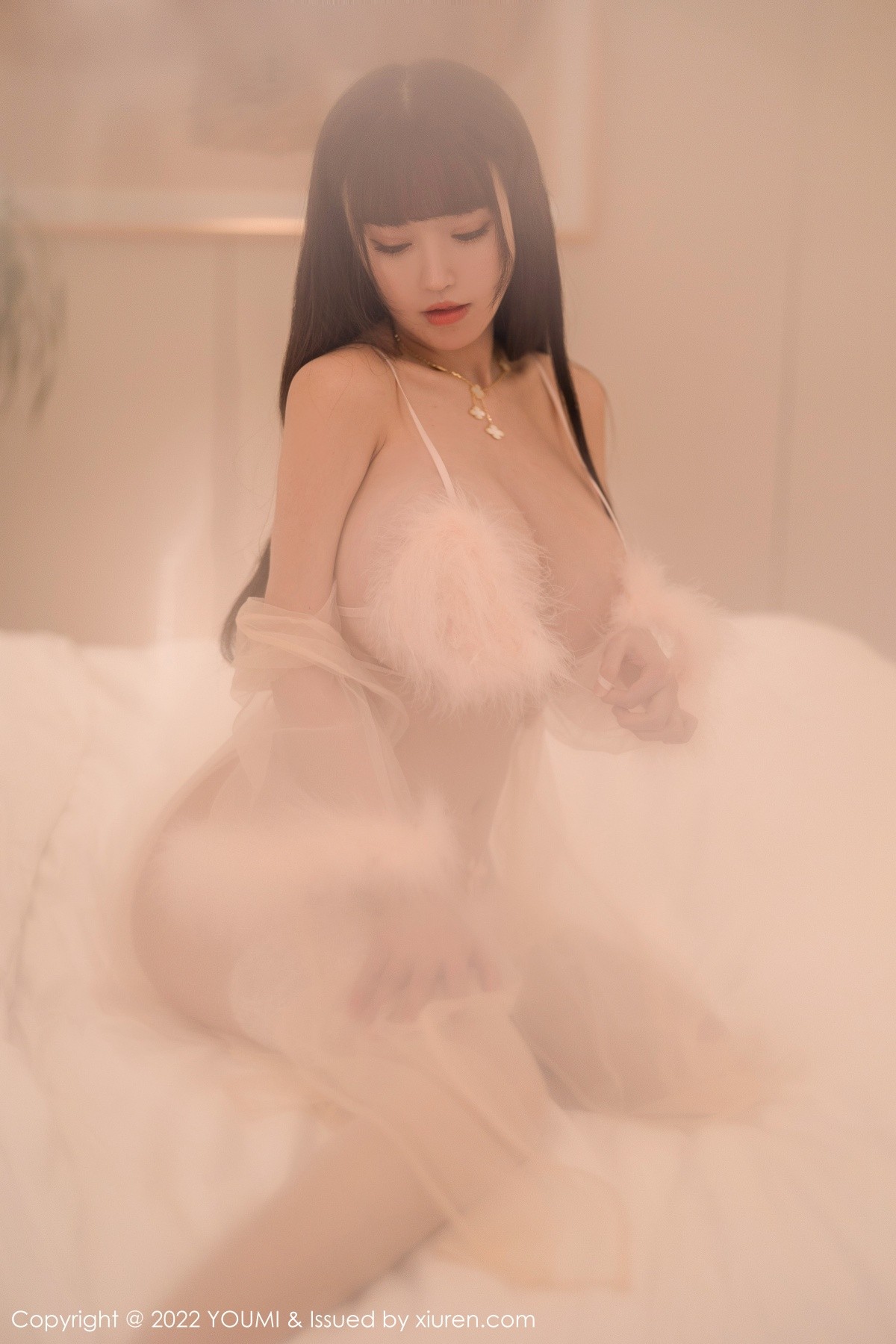 xgyw.top_[YouMi尤蜜荟]Vol.753_女神朱可儿Flora三亚旅拍私房性感透纱长裙秀惹火身材诱惑写真85P