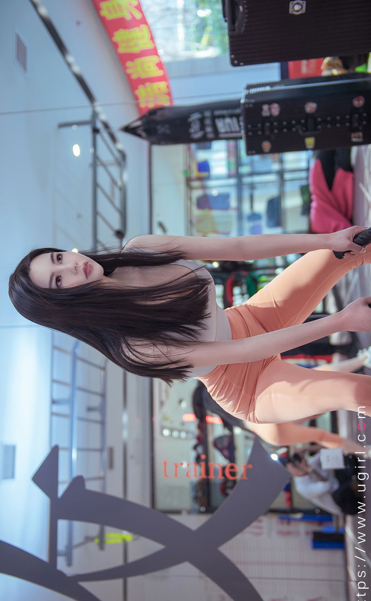 xgyw.top_[Ugirls爱尤物]No.2273_模特娜露健身房内性感紧身运动服秀豪乳翘臀完美诱惑写真35P