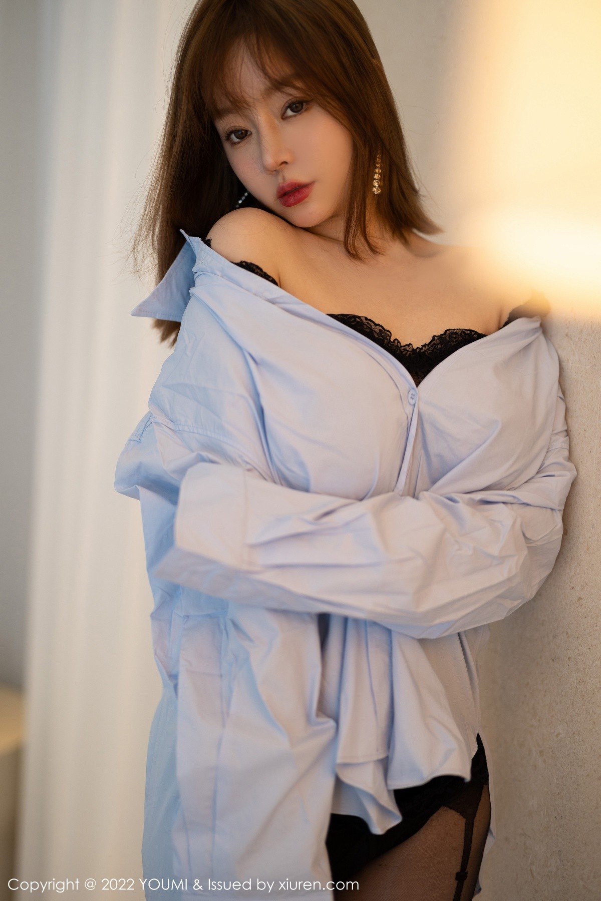 xgyw.top_[YouMi尤蜜荟]Vol.754_女神王雨纯三亚旅拍淡蓝色T恤配蕾丝吊袜秀完美身材诱惑写真74P