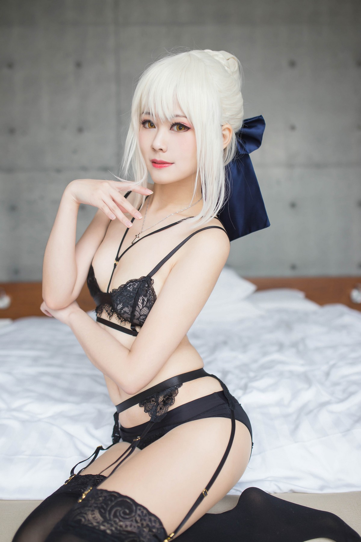 xgyw.top_Coser美女萱-KaYa黑贞黑呆毛下着主题私房性感黑色蕾丝内衣配蕾丝吊袜诱惑写真83P