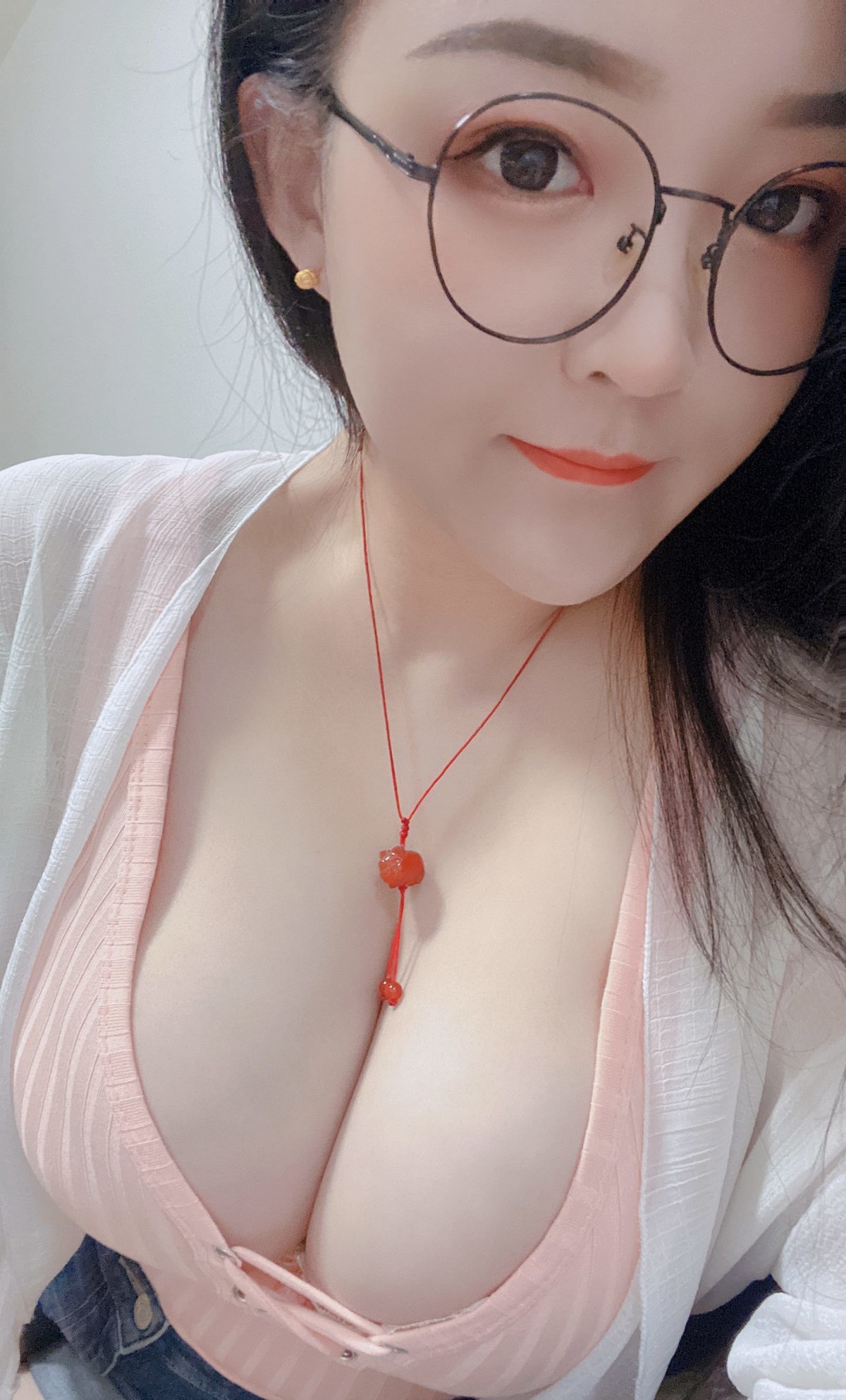 xgyw.top_斗鱼主播电锯甜心小雨福利美图主题私房性感低胸深V服饰秀傲人豪乳诱惑写真111P