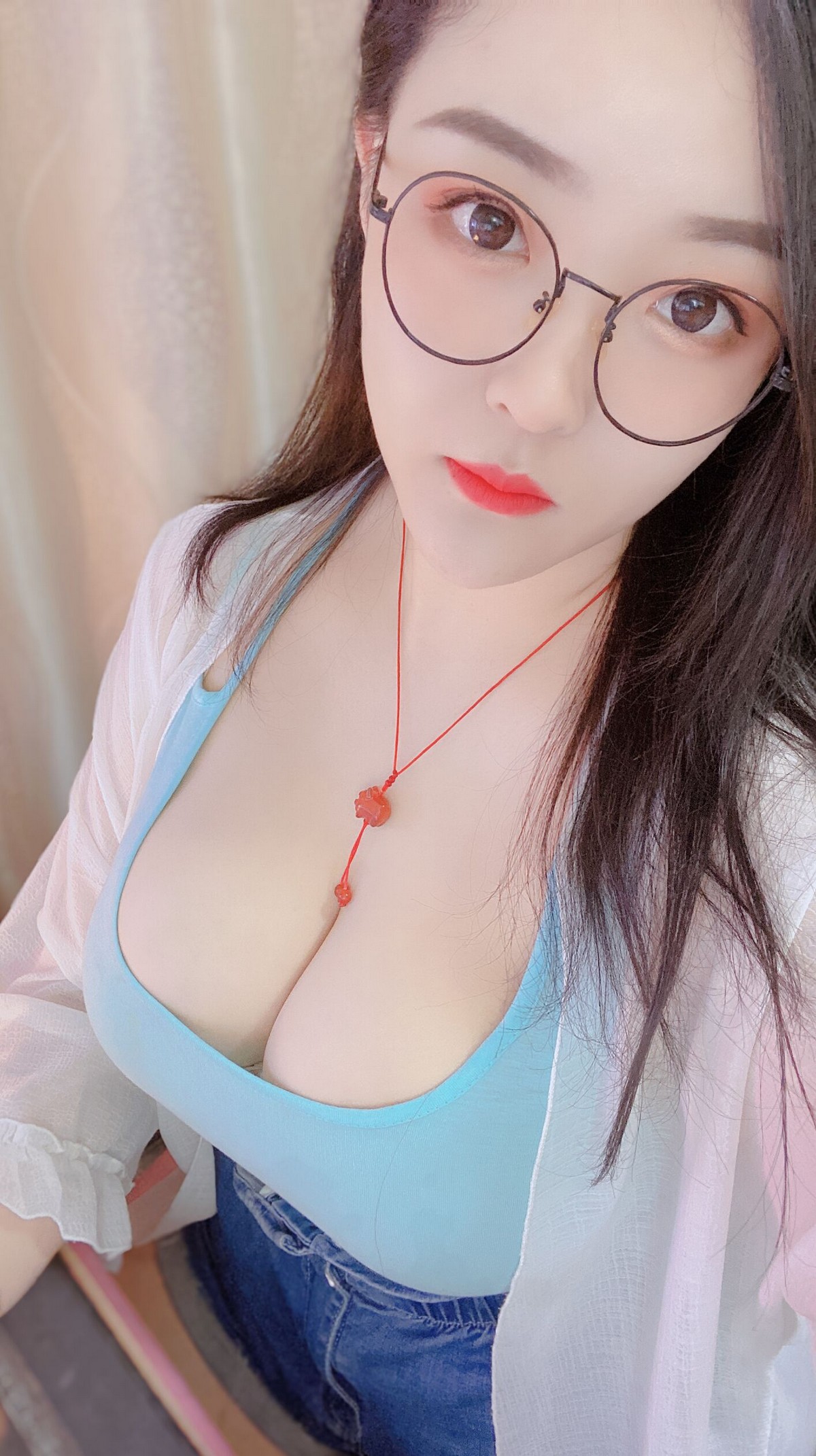 xgyw.top_斗鱼主播电锯甜心小雨福利美图主题私房性感低胸深V服饰秀傲人豪乳诱惑写真111P
