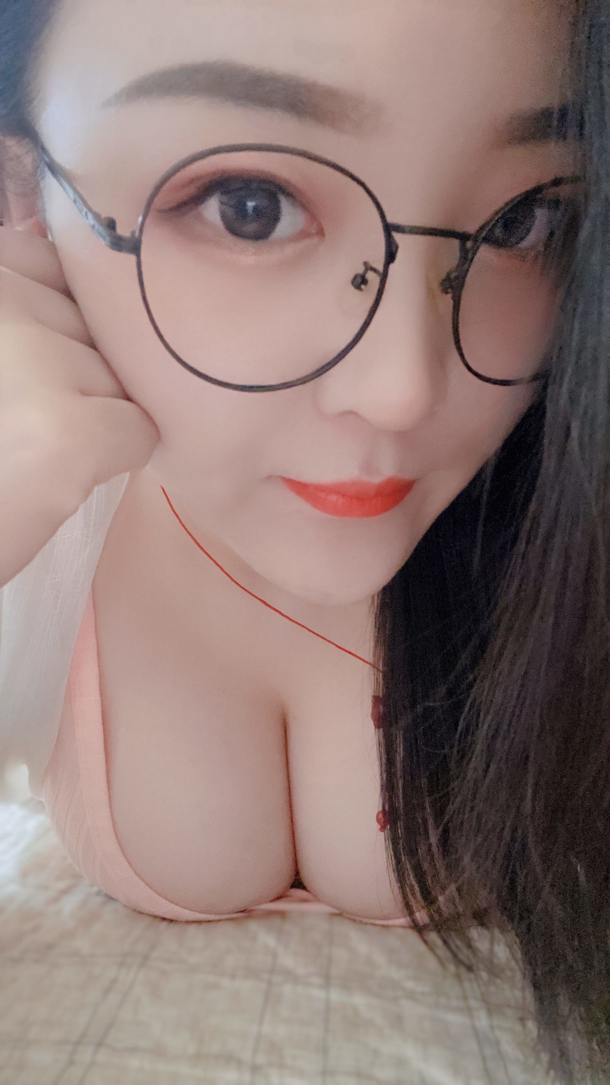 xgyw.top_斗鱼主播电锯甜心小雨福利美图主题私房性感低胸深V服饰秀傲人豪乳诱惑写真111P