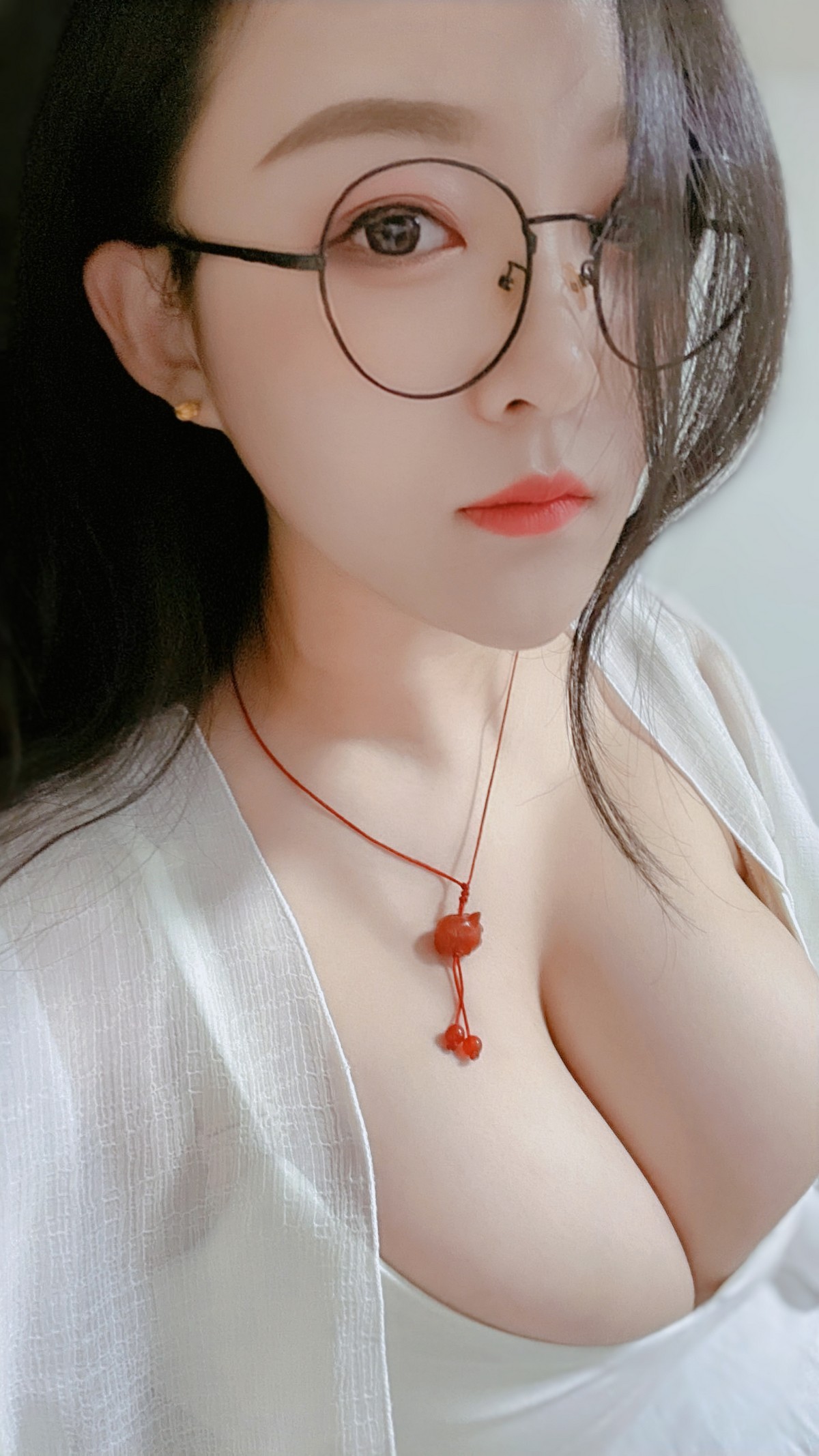 xgyw.top_斗鱼主播电锯甜心小雨福利美图主题私房性感低胸深V服饰秀傲人豪乳诱惑写真111P