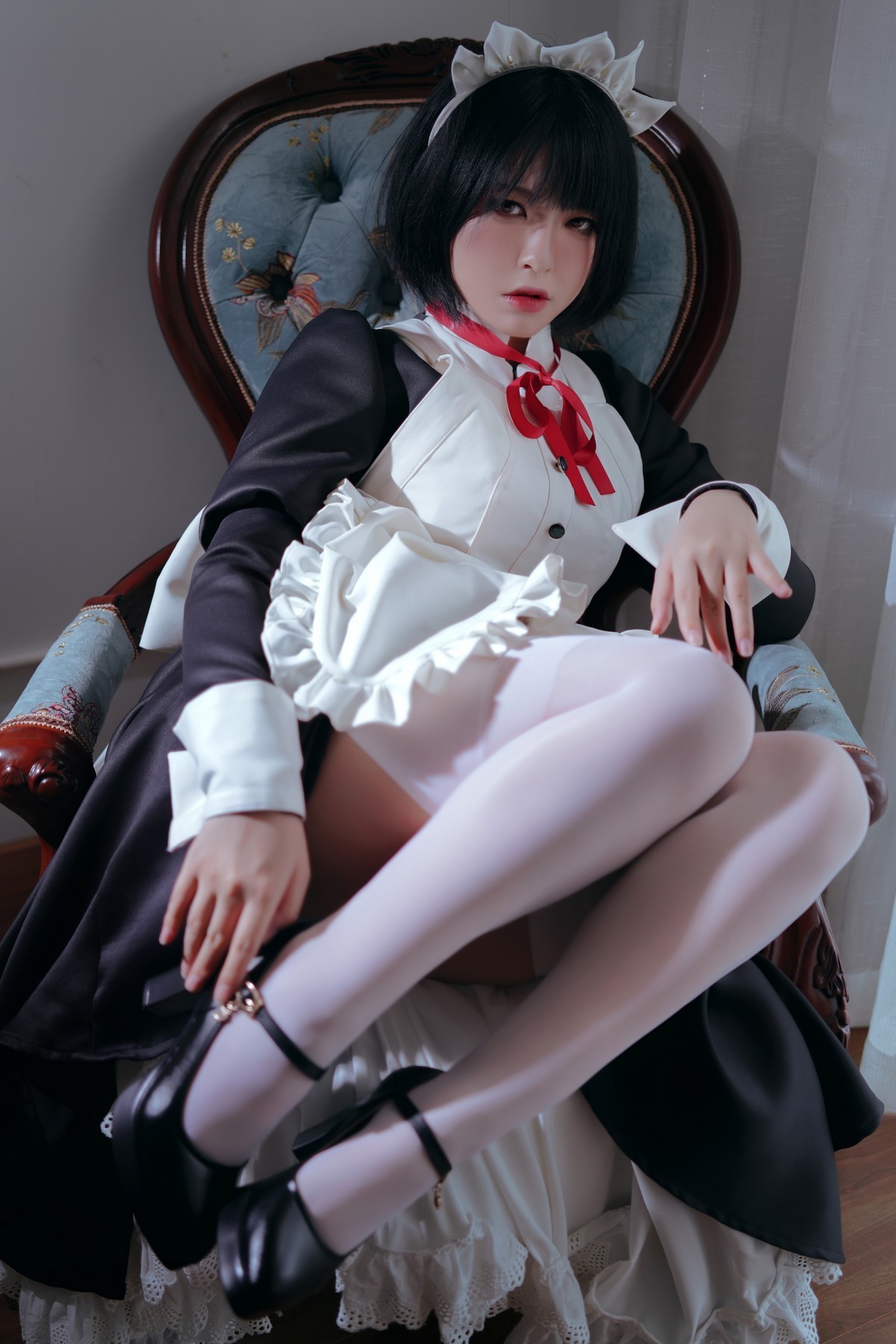 xgyw.top_网络美女半半子黑白女仆装主题私房半撩女仆装露白丝吊袜秀翘臀美腿诱惑写真60P