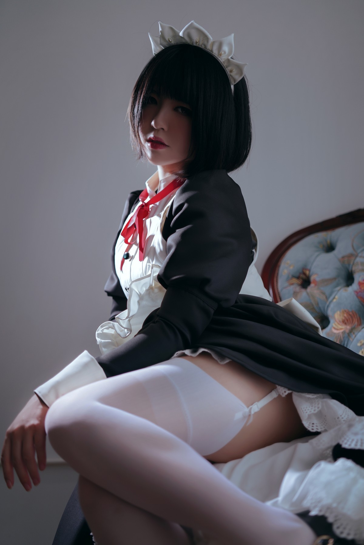 xgyw.top_网络美女半半子黑白女仆装主题私房半撩女仆装露白丝吊袜秀翘臀美腿诱惑写真60P