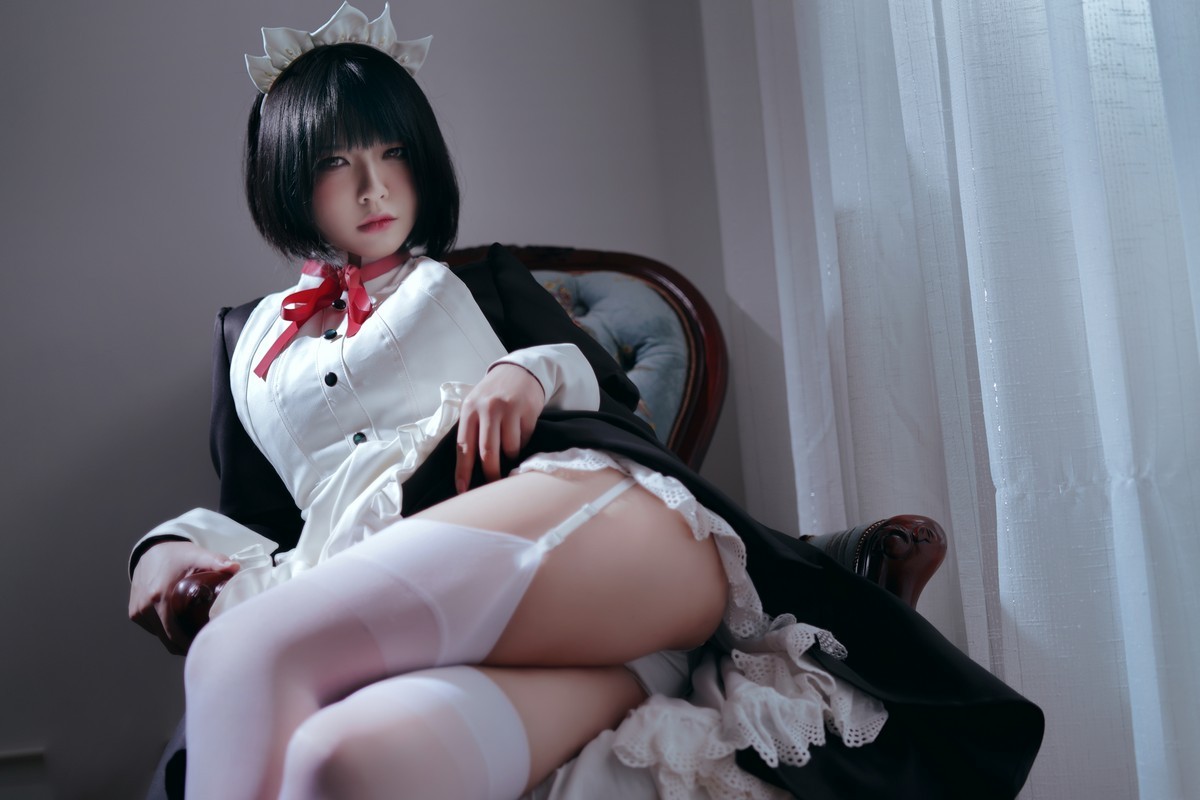 xgyw.top_网络美女半半子黑白女仆装主题私房半撩女仆装露白丝吊袜秀翘臀美腿诱惑写真60P