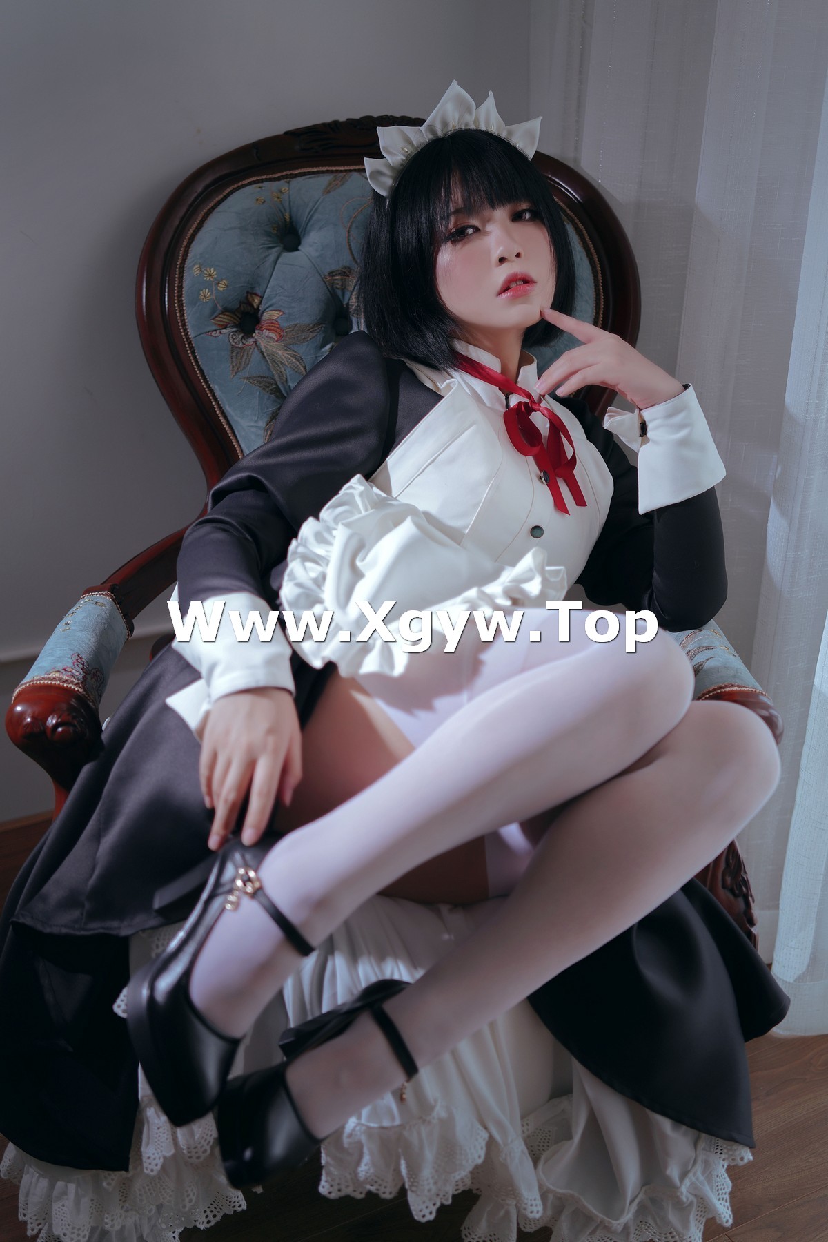 xgyw.top_网络美女半半子黑白女仆装主题私房半撩女仆装露白丝吊袜秀翘臀美腿诱惑写真60P