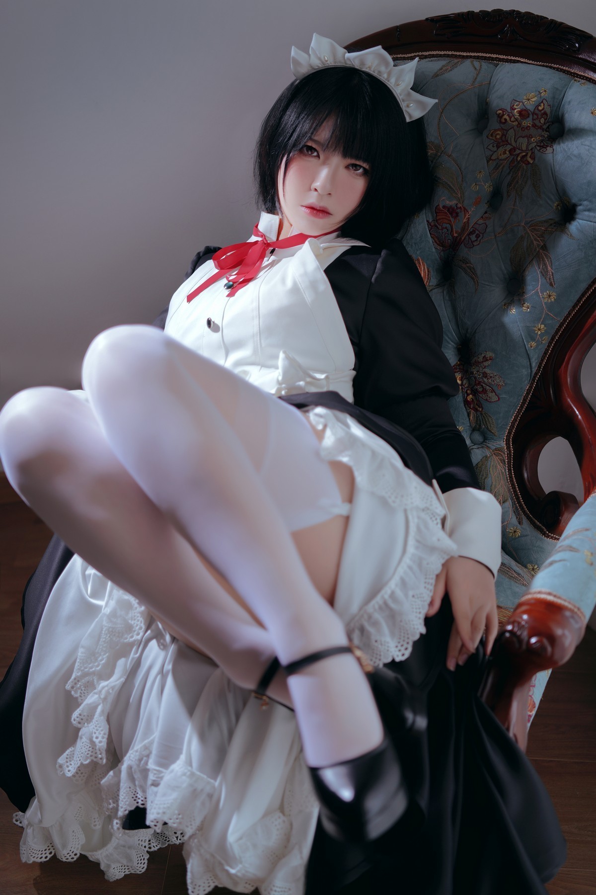 xgyw.top_网络美女半半子黑白女仆装主题私房半撩女仆装露白丝吊袜秀翘臀美腿诱惑写真60P