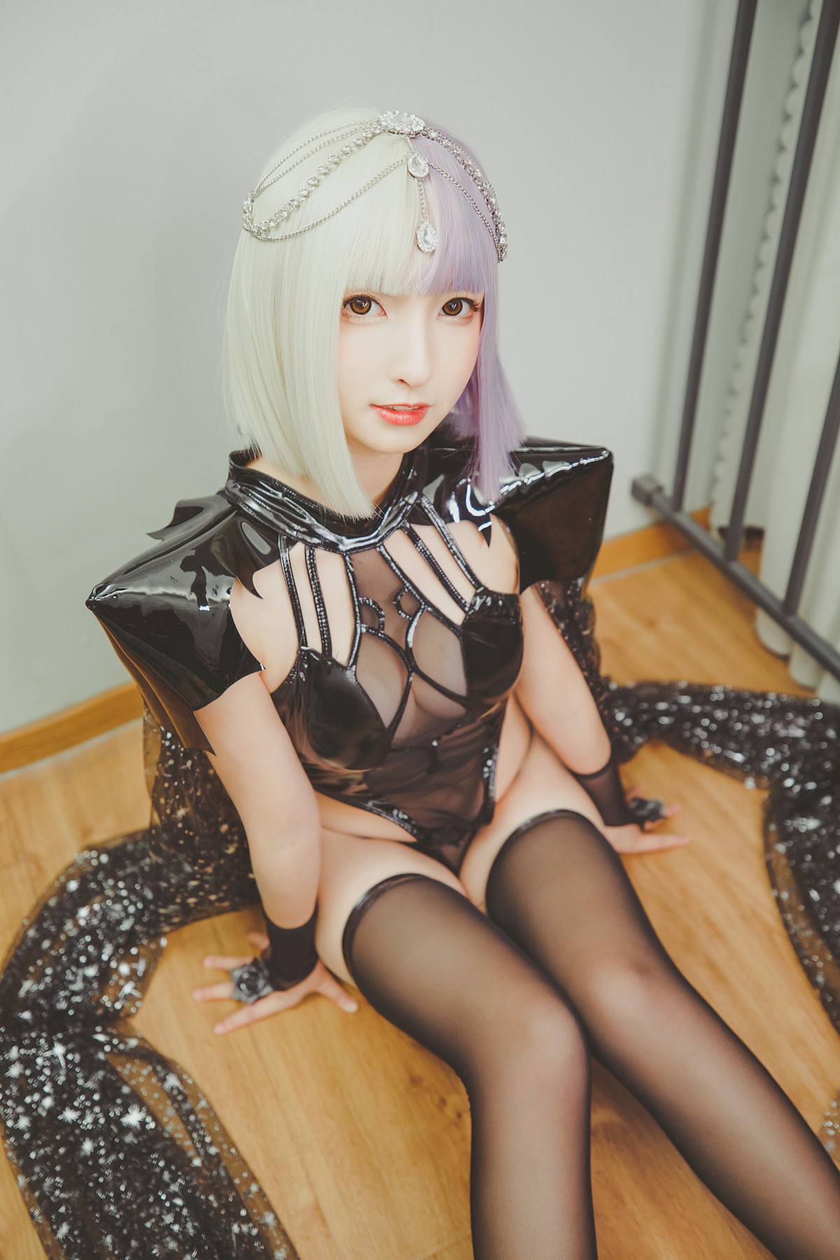xgyw.top_萝莉美女神楽坂真冬温柔的永远主题私房性感白色缕空内裤配白色蕾丝袜诱惑写真150P