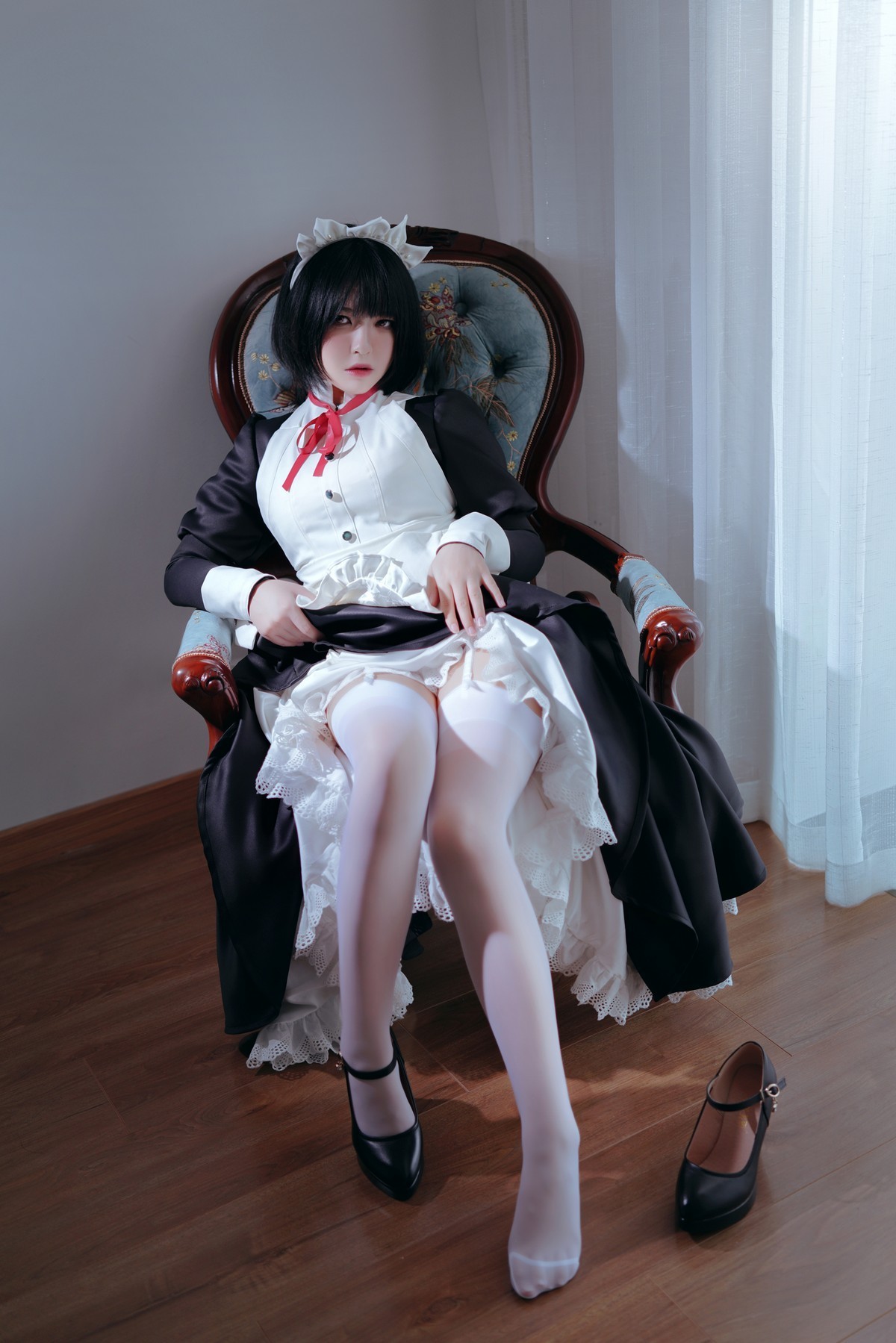 xgyw.top_网络美女半半子黑白女仆装主题私房半撩女仆装露白丝吊袜秀翘臀美腿诱惑写真60P