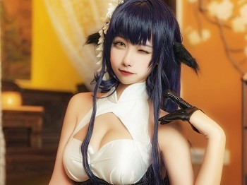 微博小小妹妹Momoko葵葵吾妻主题性感开胸服饰配蕾丝吊袜秀完美身材骚扰写真31P