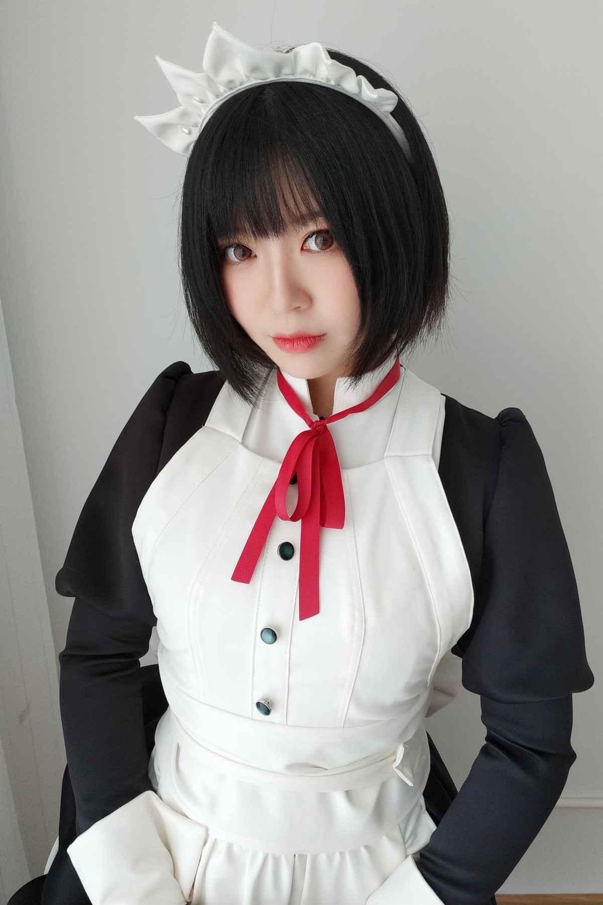 xgyw.top_网络美女半半子黑白女仆装主题私房半撩女仆装露白丝吊袜秀翘臀美腿诱惑写真60P