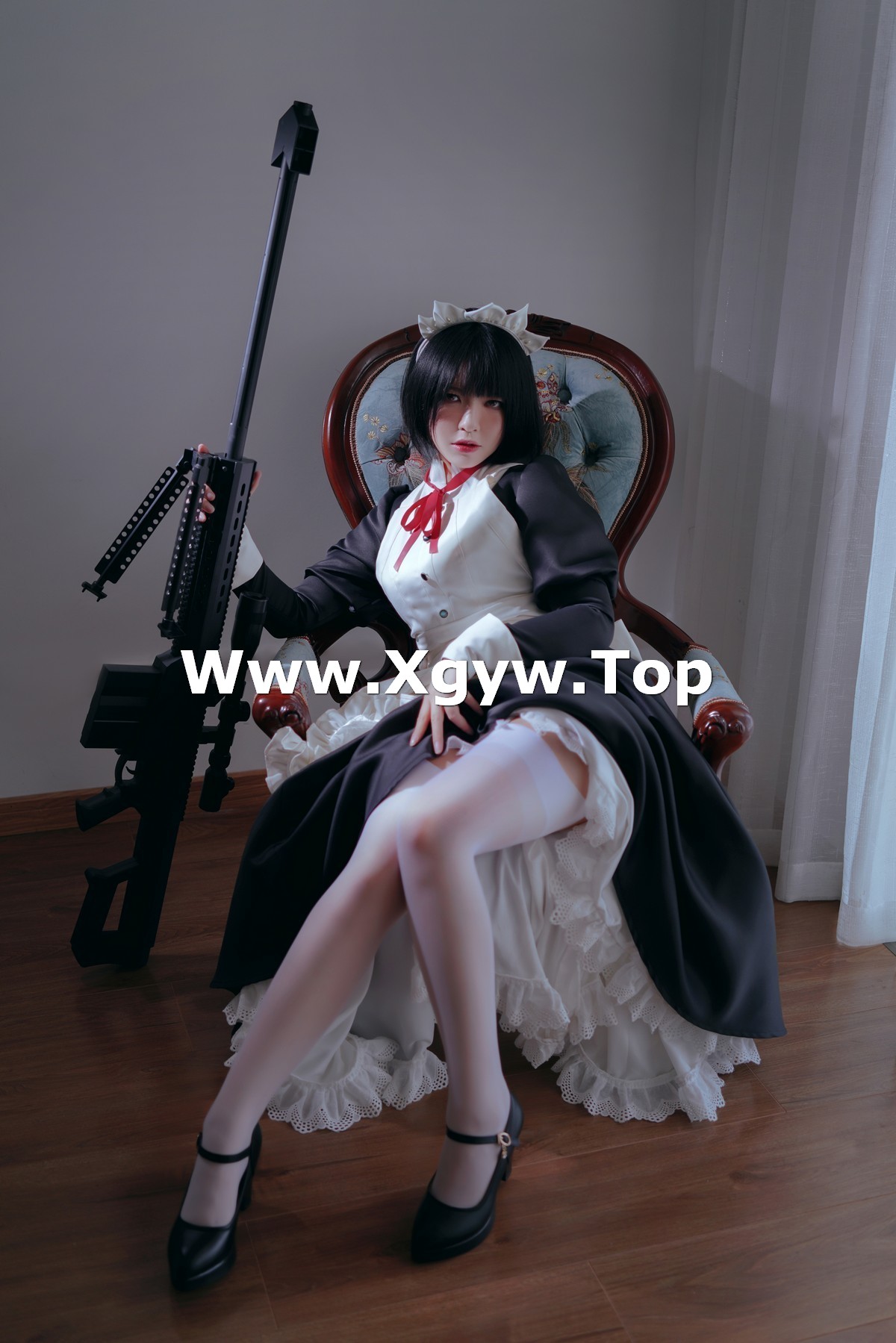 xgyw.top_网络美女半半子黑白女仆装主题私房半撩女仆装露白丝吊袜秀翘臀美腿诱惑写真60P
