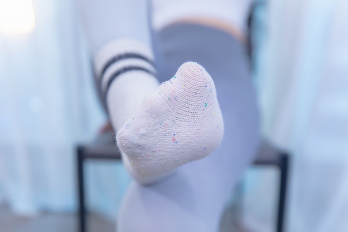 xgyw.top_萝莉美女神楽坂真冬瑜伽少女主题私房性感紧身运动裤秀浑圆翘臀撩人诱惑写真75P