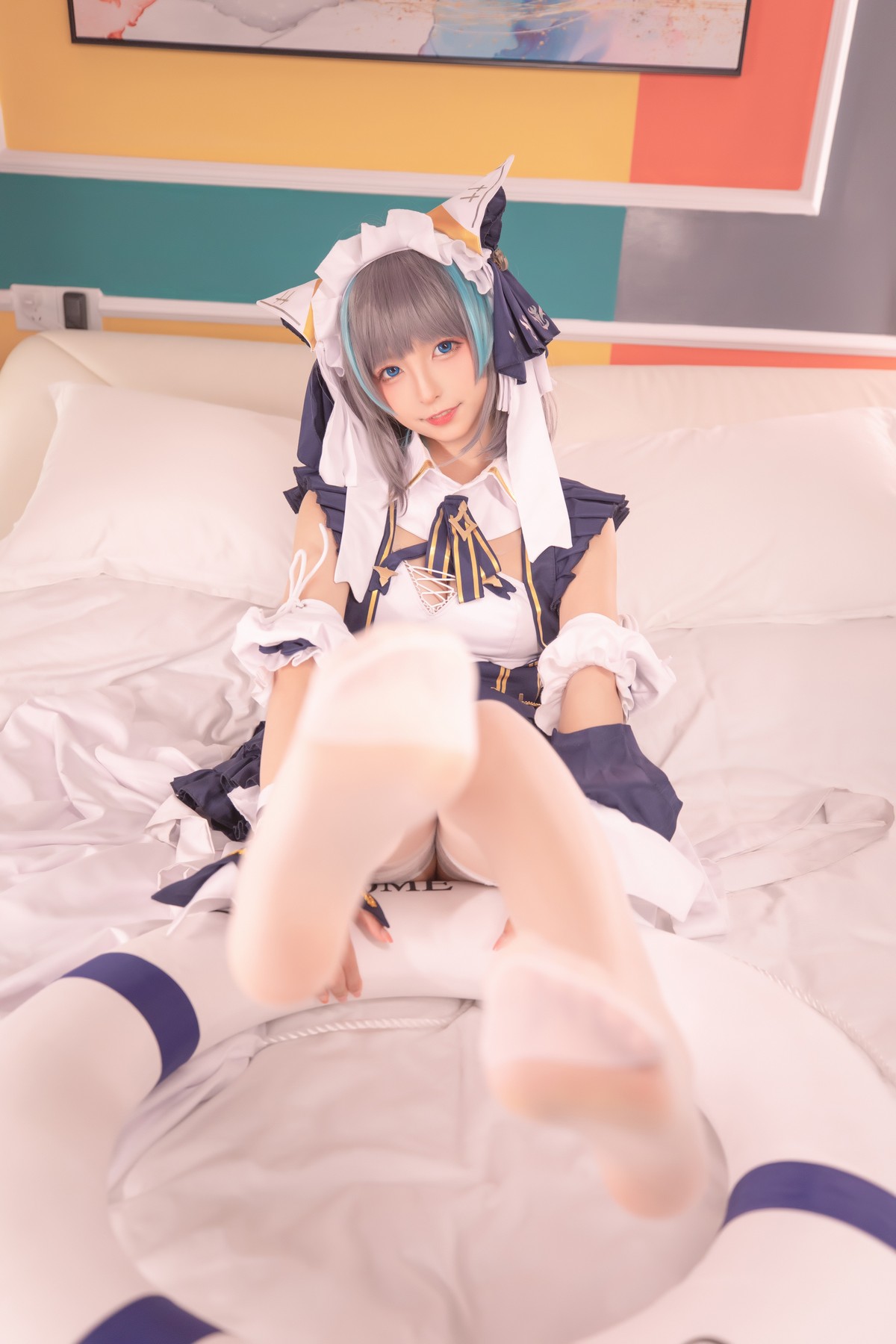 xgyw.top_萝莉美女神楽坂真冬柴郡Cos纯色庭院主题私房浴室性感比基尼秀完美身材诱惑写真150P