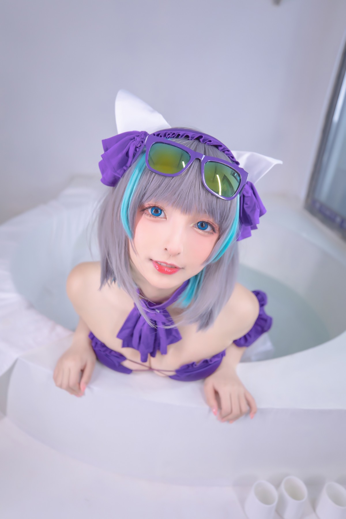 xgyw.top_萝莉美女神楽坂真冬柴郡Cos纯色庭院主题私房浴室性感比基尼秀完美身材诱惑写真150P