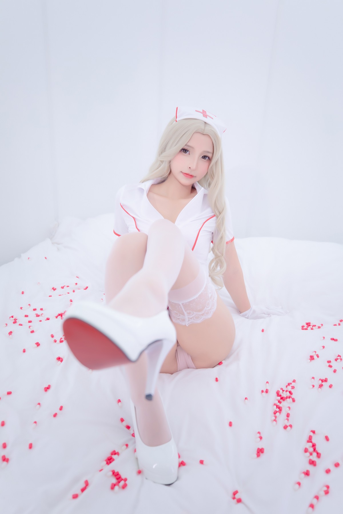 xgyw.top_萝莉美女神楽坂真冬白丝护士身心平衡主题性感粉色护士装配超薄白丝诱惑写真150P