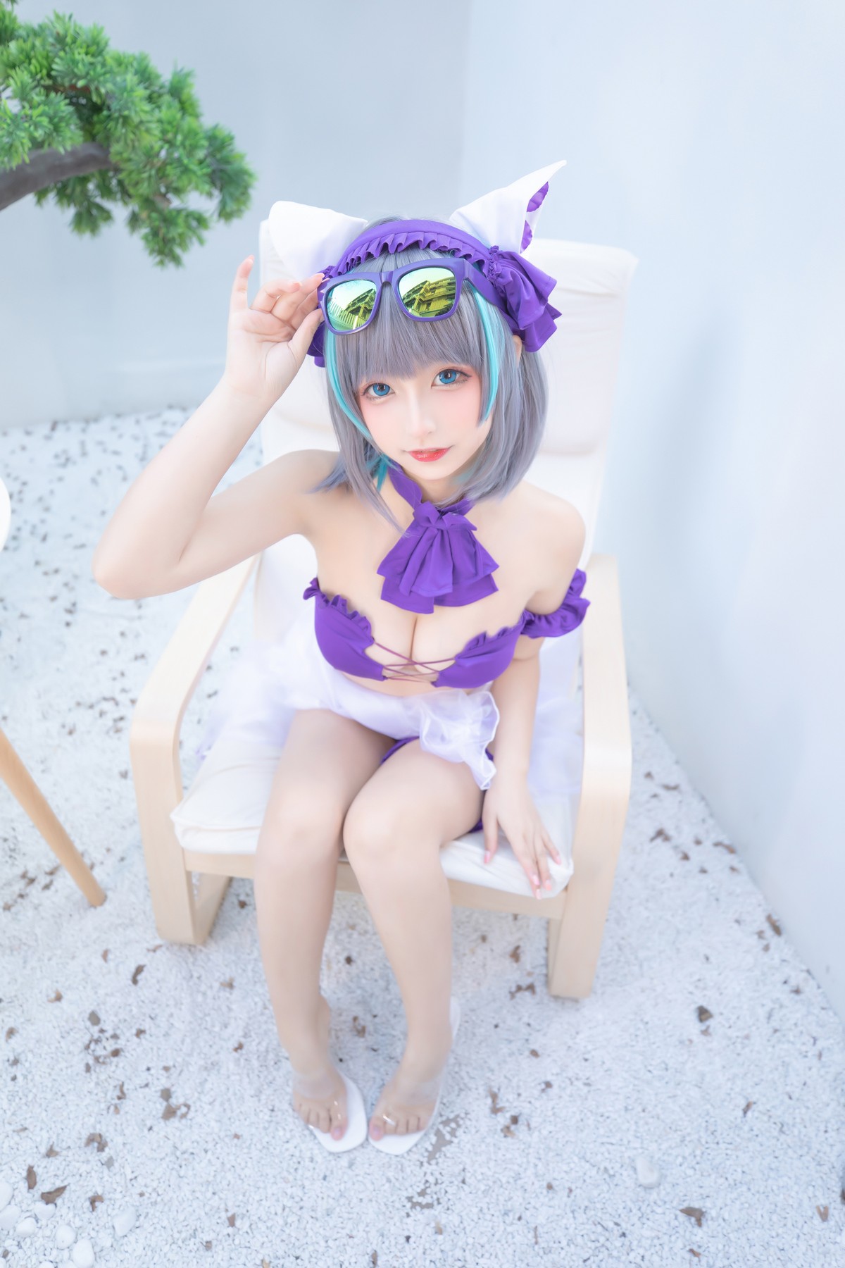 xgyw.top_萝莉美女神楽坂真冬柴郡Cos纯色庭院主题私房浴室性感比基尼秀完美身材诱惑写真150P