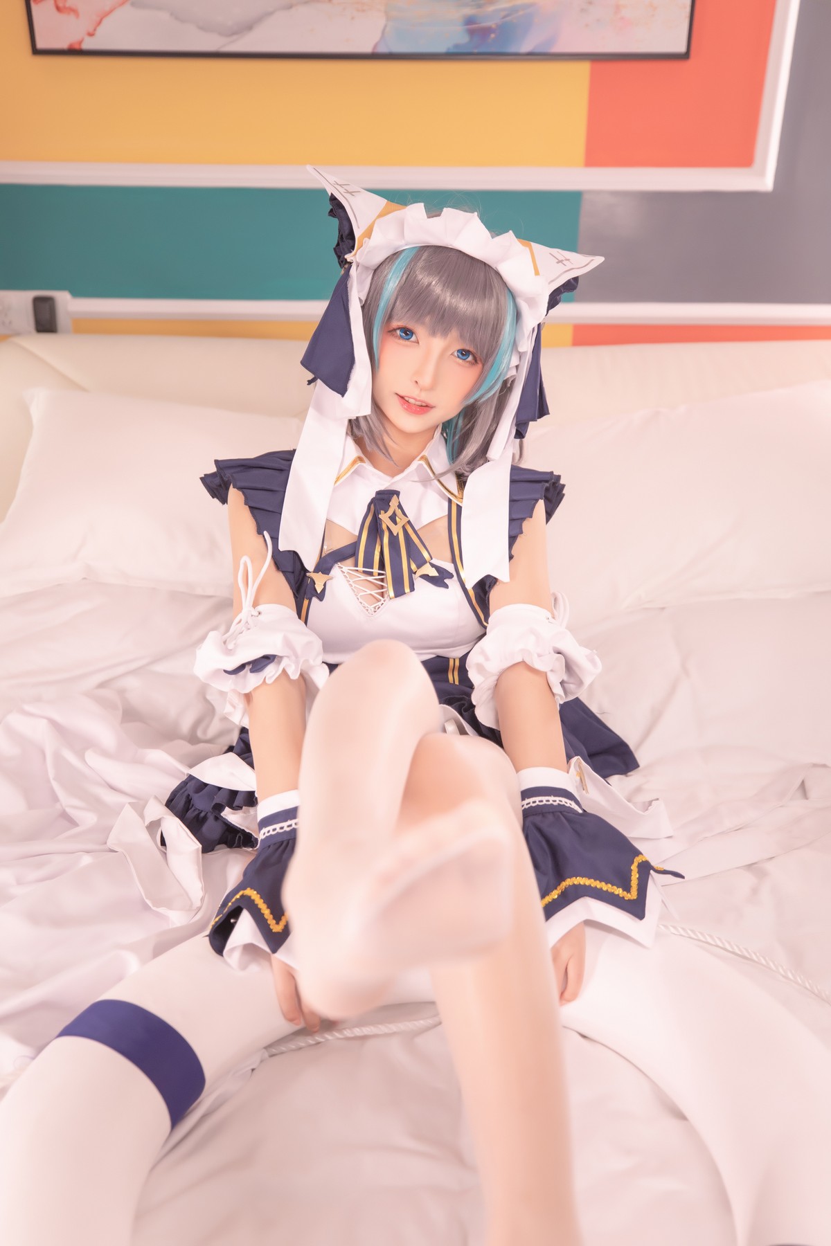 xgyw.top_萝莉美女神楽坂真冬柴郡Cos纯色庭院主题私房浴室性感比基尼秀完美身材诱惑写真150P
