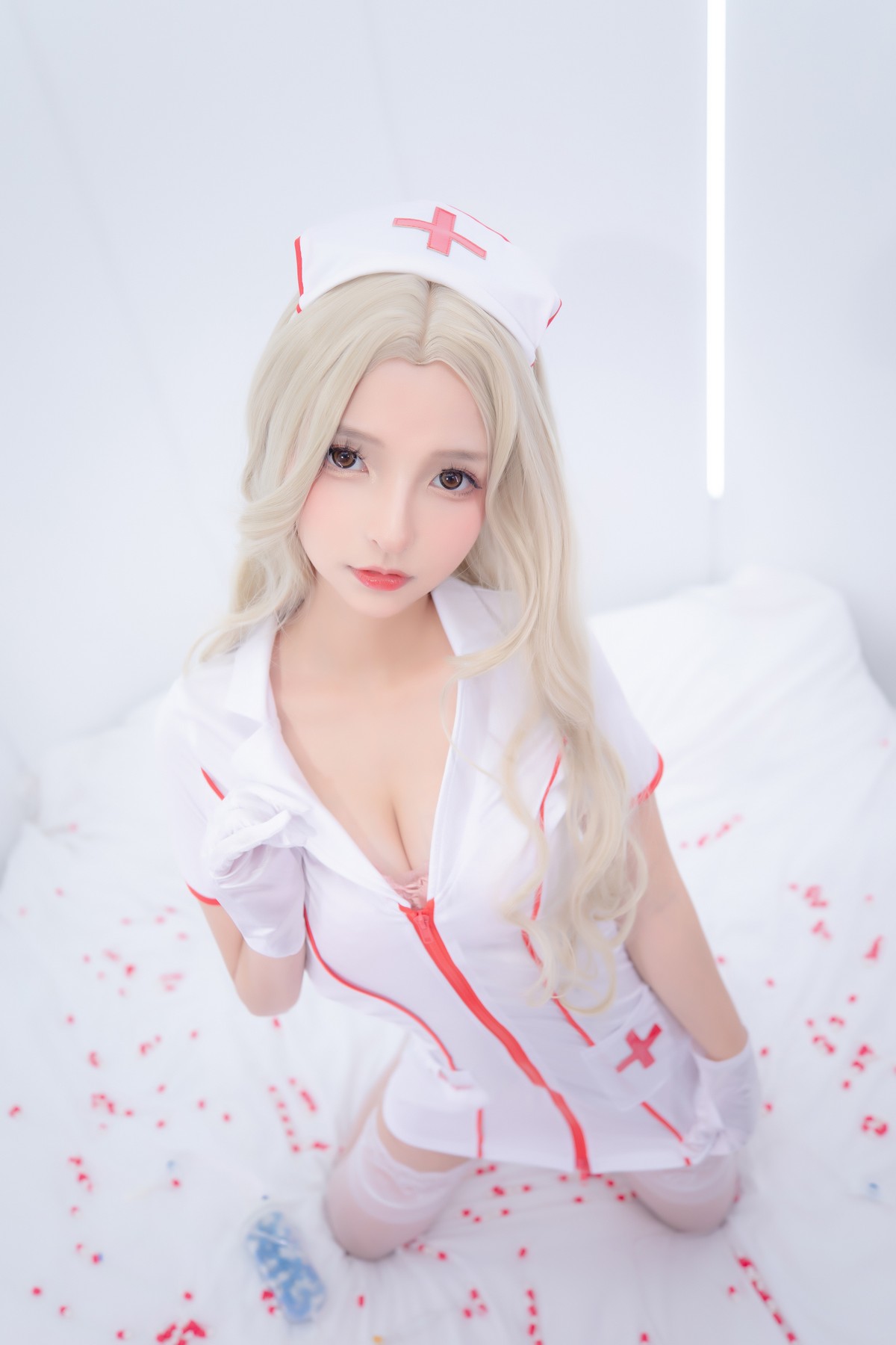 xgyw.top_萝莉美女神楽坂真冬白丝护士身心平衡主题性感粉色护士装配超薄白丝诱惑写真150P