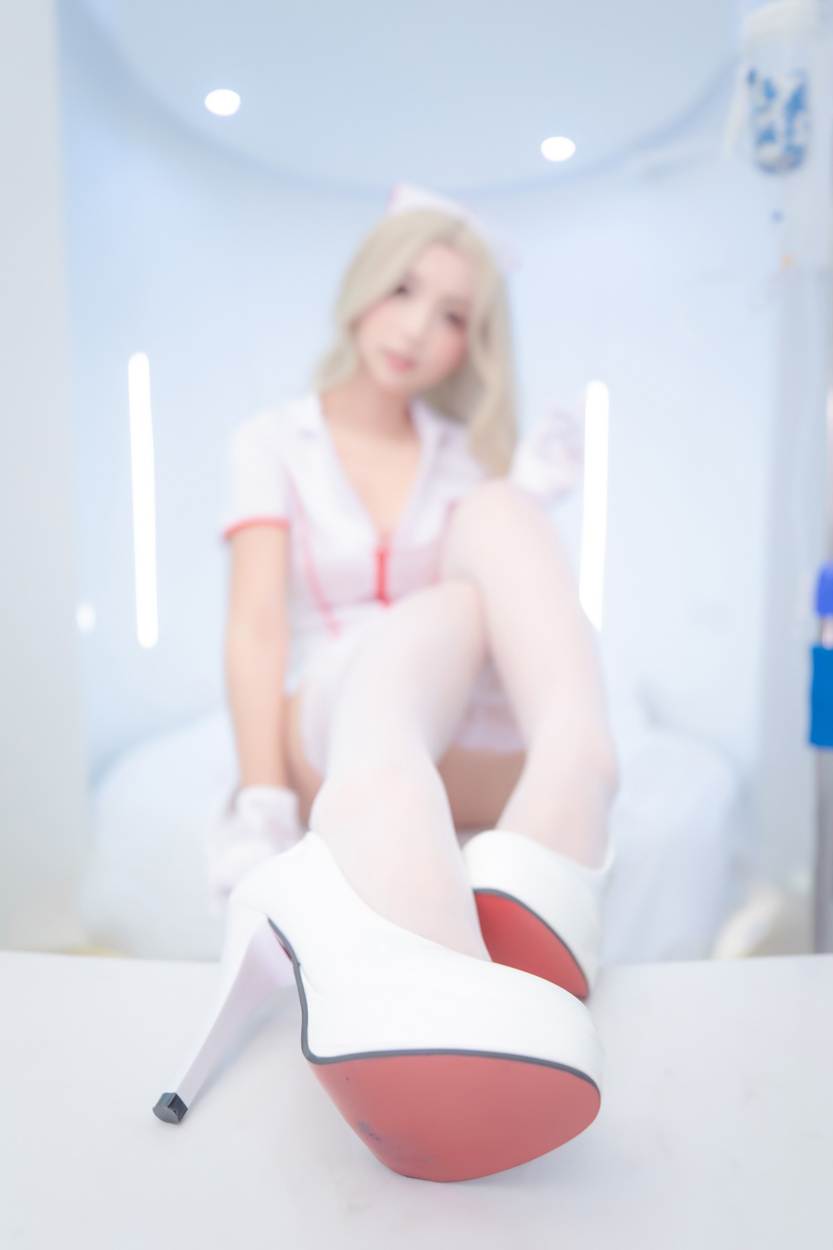 xgyw.top_萝莉美女神楽坂真冬白丝护士身心平衡主题性感粉色护士装配超薄白丝诱惑写真150P