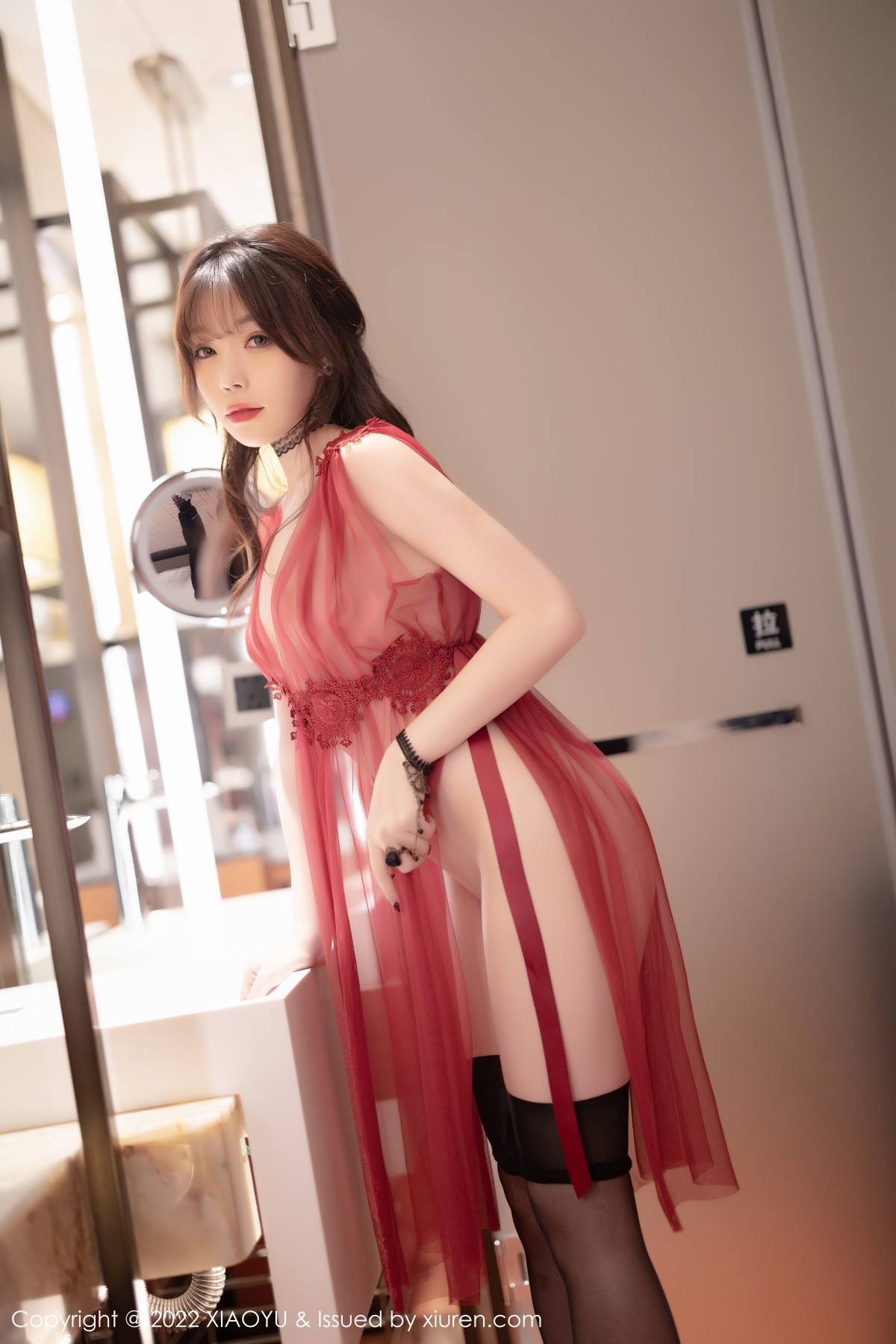 xgyw.top_[XiaoYu画语界]Vol.728_女神芝芝Booty惠州旅拍轻透红连衣裙配黑丝裤袜秀翘臀诱惑写真71P