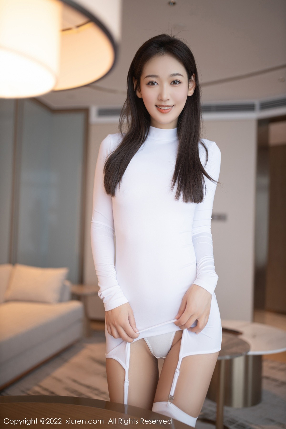 xgyw.top_XiuRen第4669期_模特唐安琪白色收身上衣配白丝吊袜秀绝美身材迷人诱惑写真80P