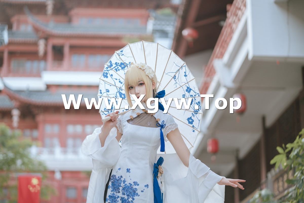 xgyw.top_动漫博主封疆疆v-saber旗袍主题户外白旗袍配黑丝裤袜秀完美身材诱惑写真34P