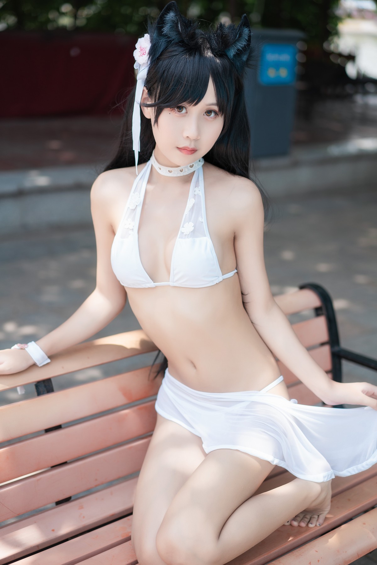 xgyw.top_阳光美少女萌芽儿o0爱宕泳装主题户外沙滩性感白色泳装秀完美身材诱惑写真30P