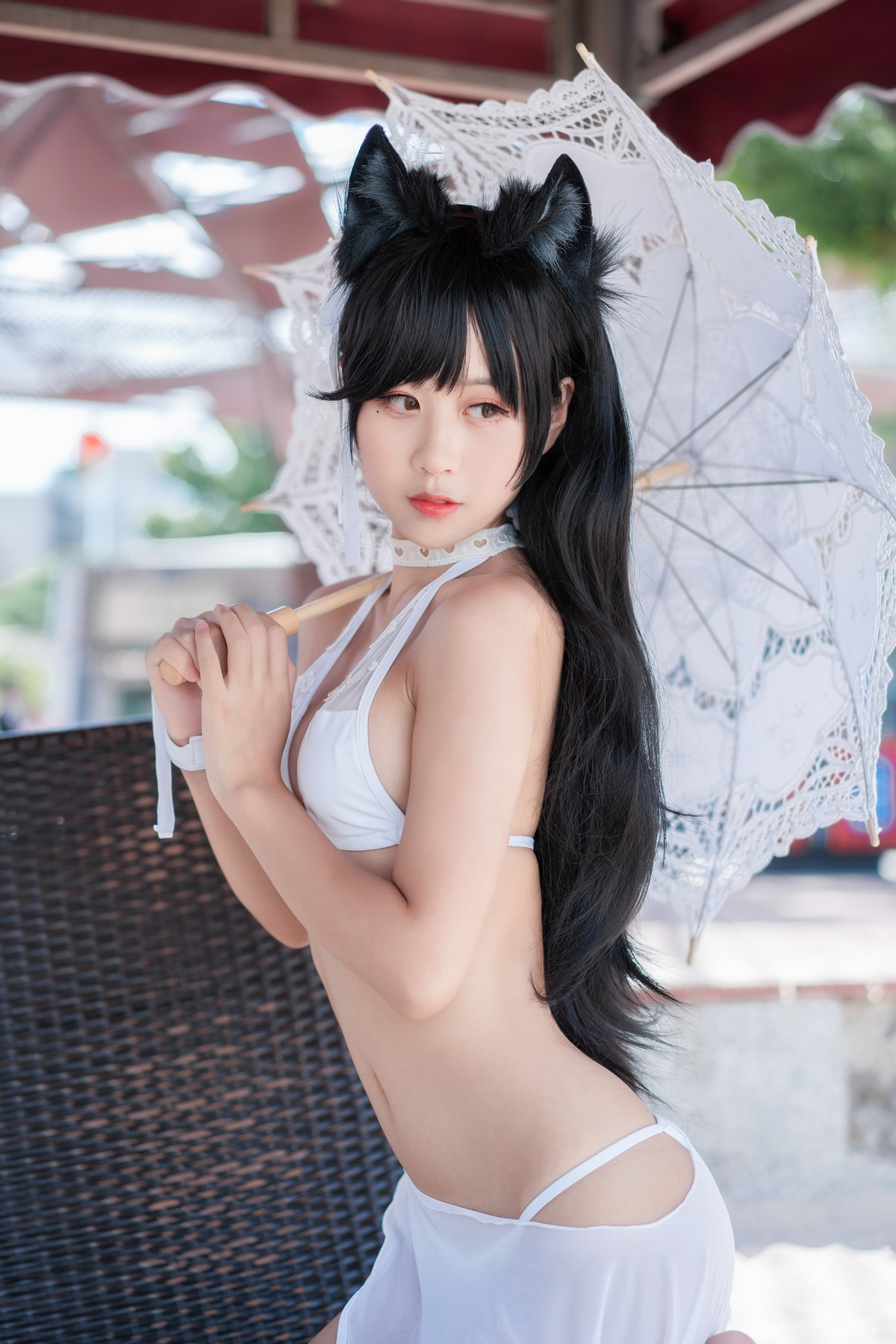 xgyw.top_阳光美少女萌芽儿o0爱宕泳装主题户外沙滩性感白色泳装秀完美身材诱惑写真30P