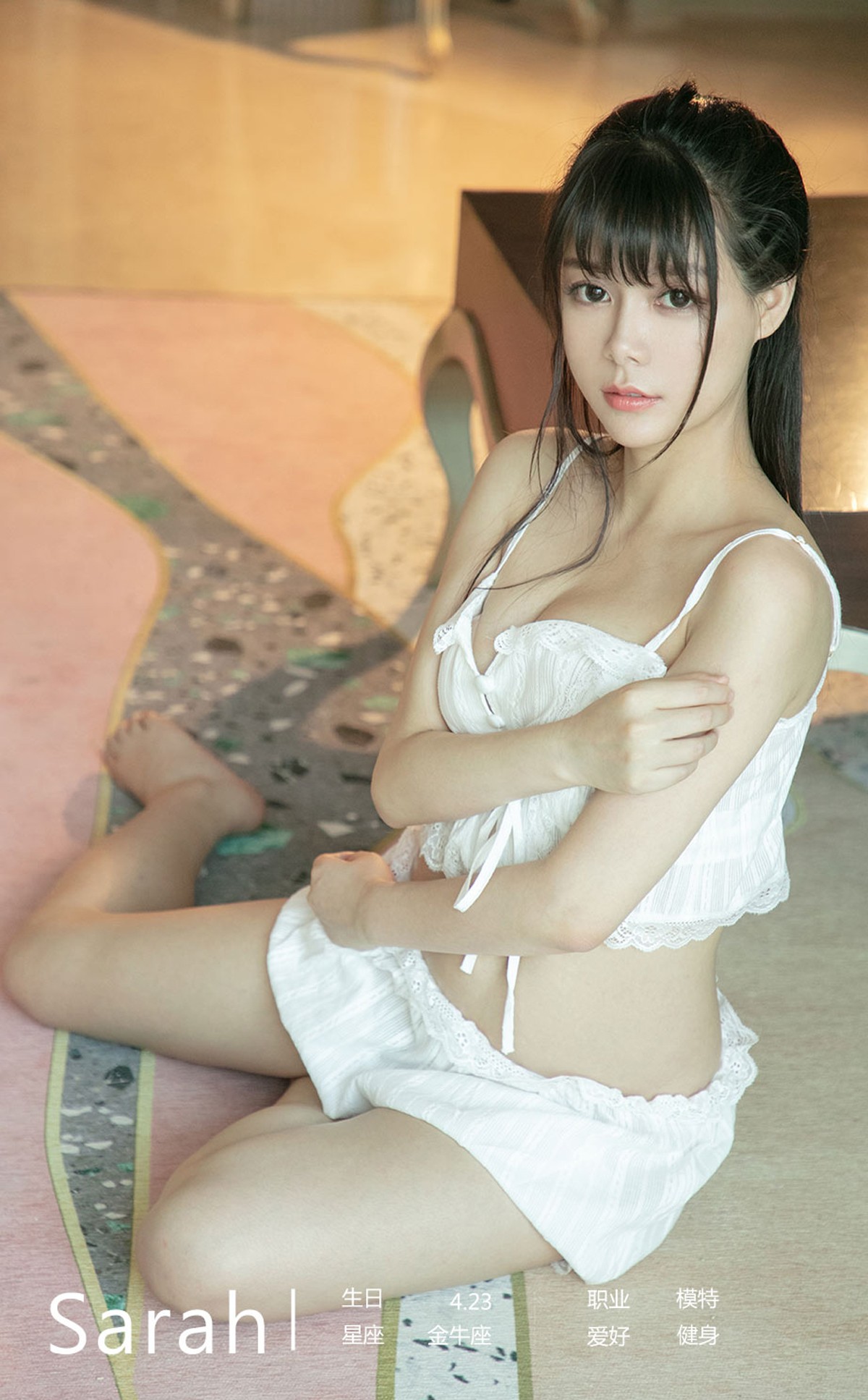 xgyw.top_[Ugirls爱尤物]No.2282_模特Sarah私房性感运动装加白色睡衣秀完美身材惹火诱惑写真35P
