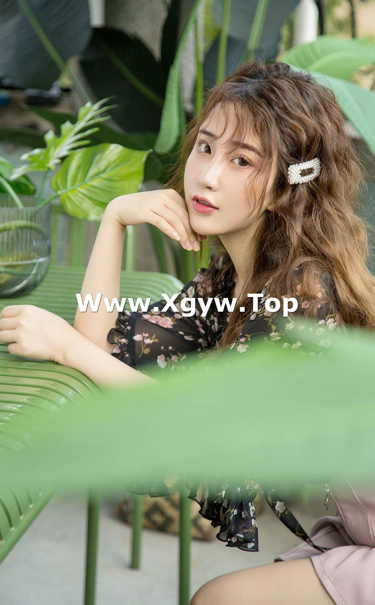 xgyw.top_[Ugirls爱尤物]No.2286_模特绯月樱Cherry私房性感深V白衬衣 红色连体衣迷人诱惑写真35P