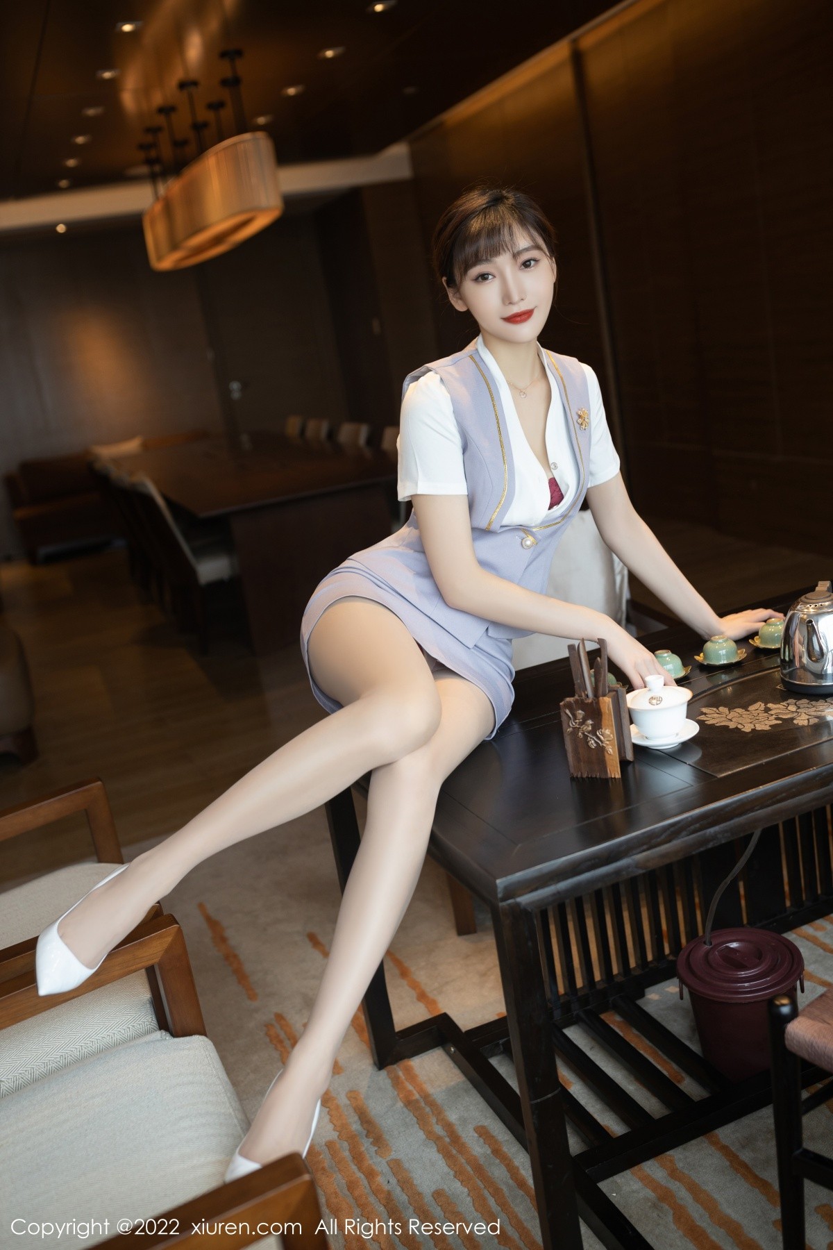 xgyw.top_XiuRen第4694期_模特陆萱萱珠三角旅拍茶艺师角色扮演红色内衣配肉丝诱惑写真78P