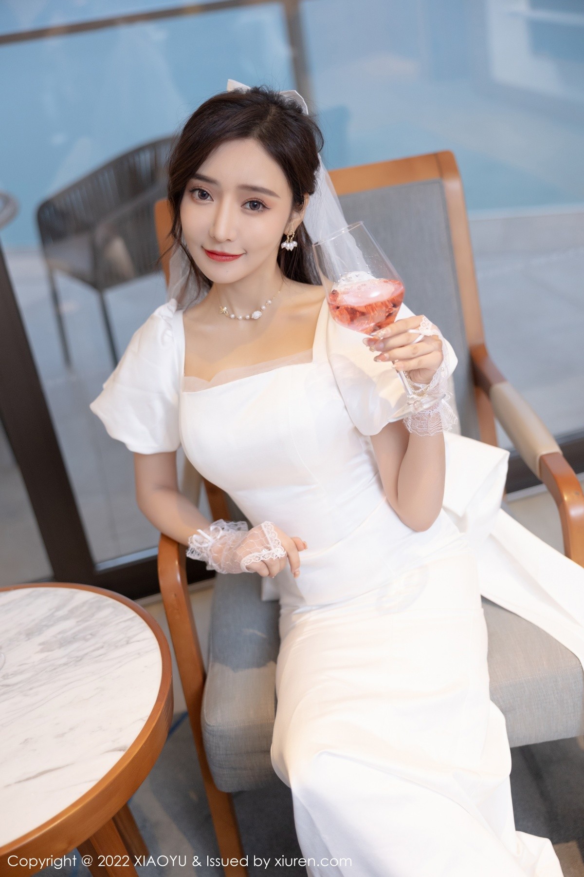 xgyw.top_[XiaoYu画语界]Vol.733_女神王馨瑶yanni惠州旅拍脱白婚纱礼裙露白色蕾丝内衣诱惑写真70P