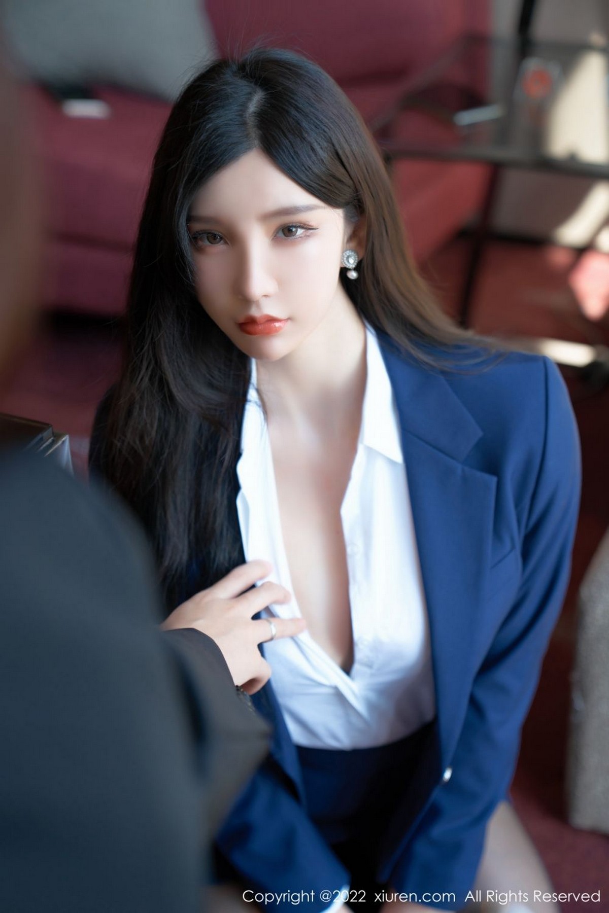 xgyw.top_XiuRen第4708期_女神周于希Sally职场风云黑色蕾丝情趣内衣秀惹火身材诱惑写真82P