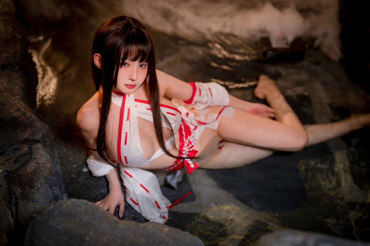 xgyw.top_网络美女桜井宁宁纯洁巫女主题温泉里性感日系情趣服饰露惹火身材极致诱惑写真47P
